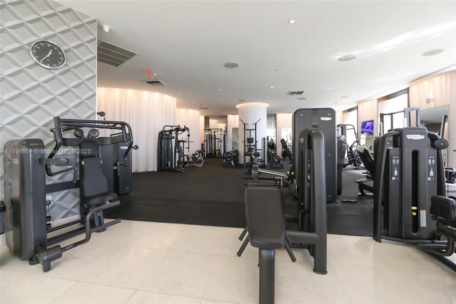 450 Alton Rd #2008, Miami Beach FL 33139