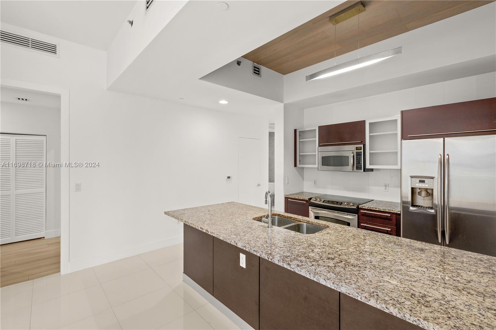 951 Brickell Ave #1010, Miami, Florida image 10