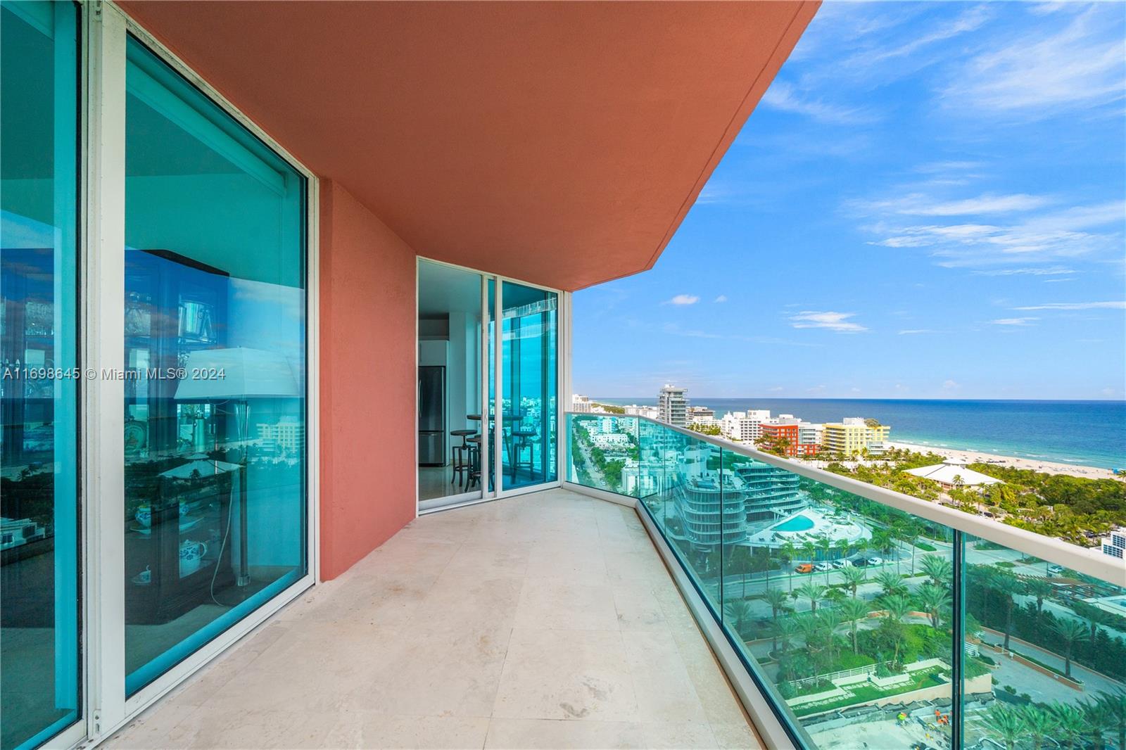 300 S Pointe Dr #1901, Miami Beach FL 33139