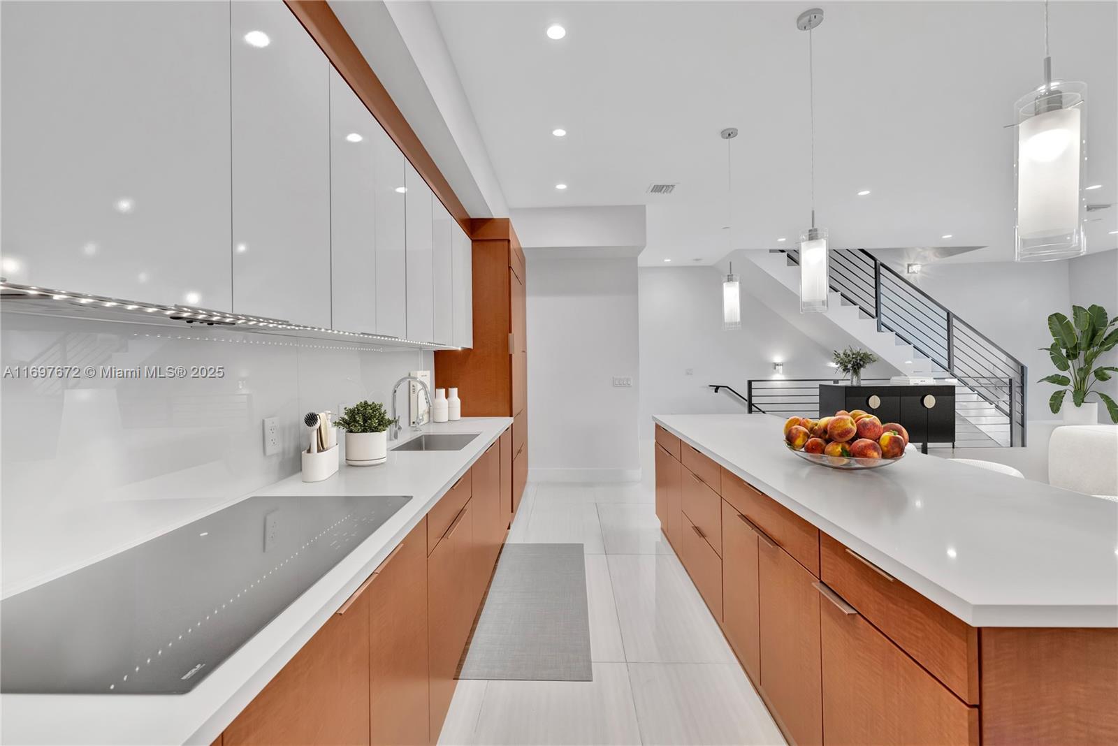 909 NE 16th Ter #2, Fort Lauderdale, Florida image 2