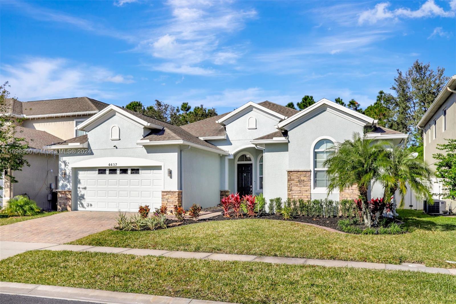 4437 Azure Isle Way, Kissimmee, Florida image 1