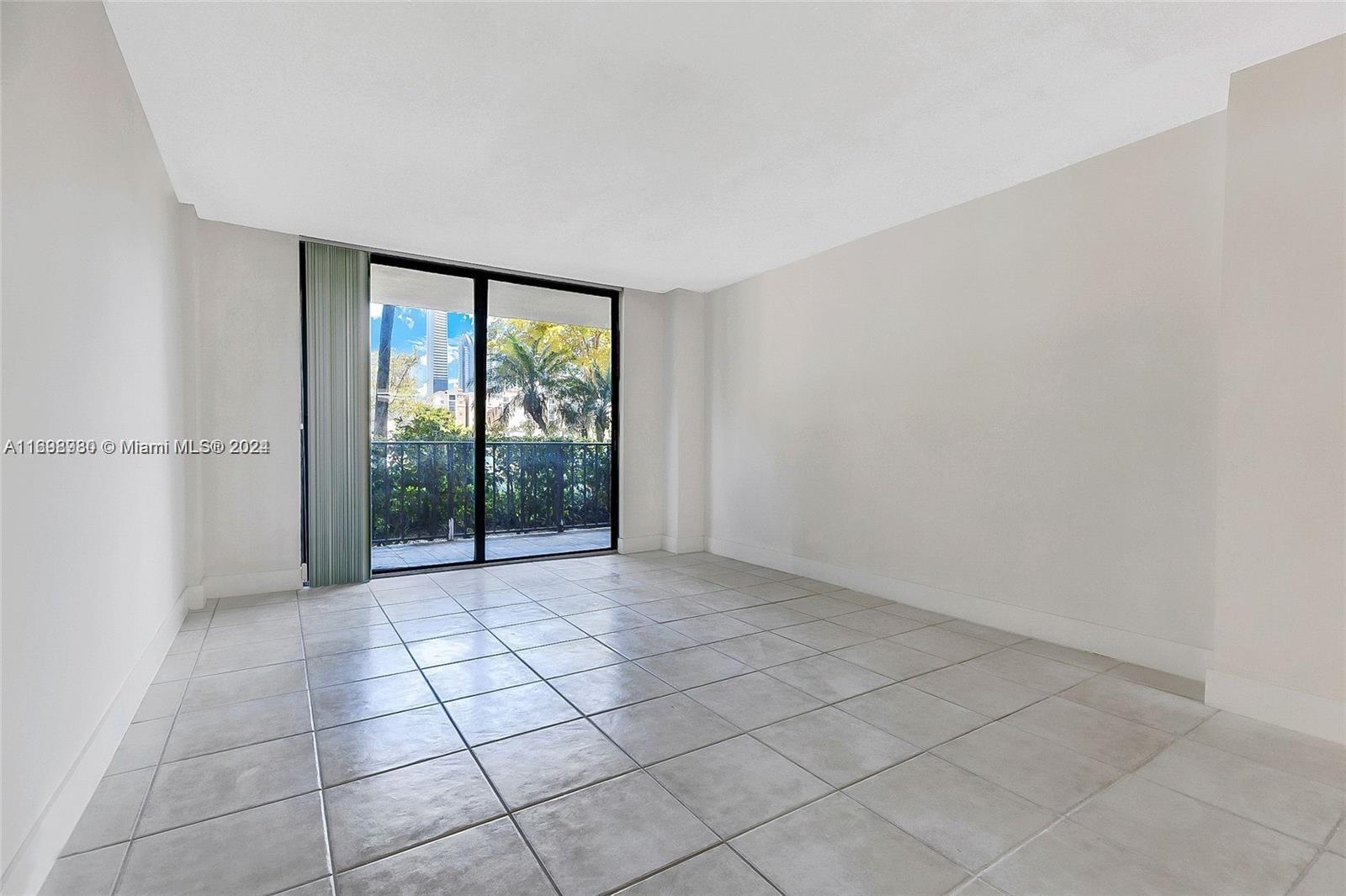 290 174th St #L17, Sunny Isles Beach, Florida image 19