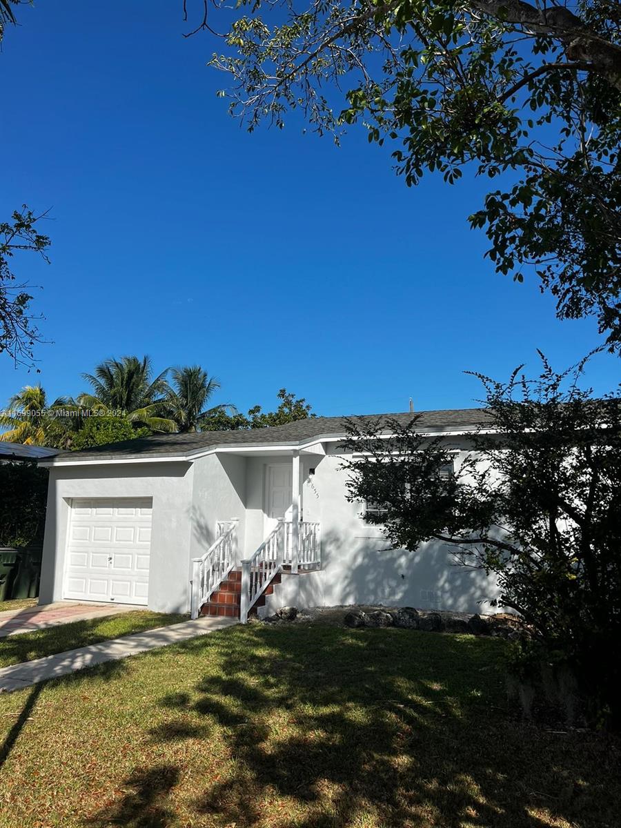 655 NW 10th St, Homestead, Florida image 1