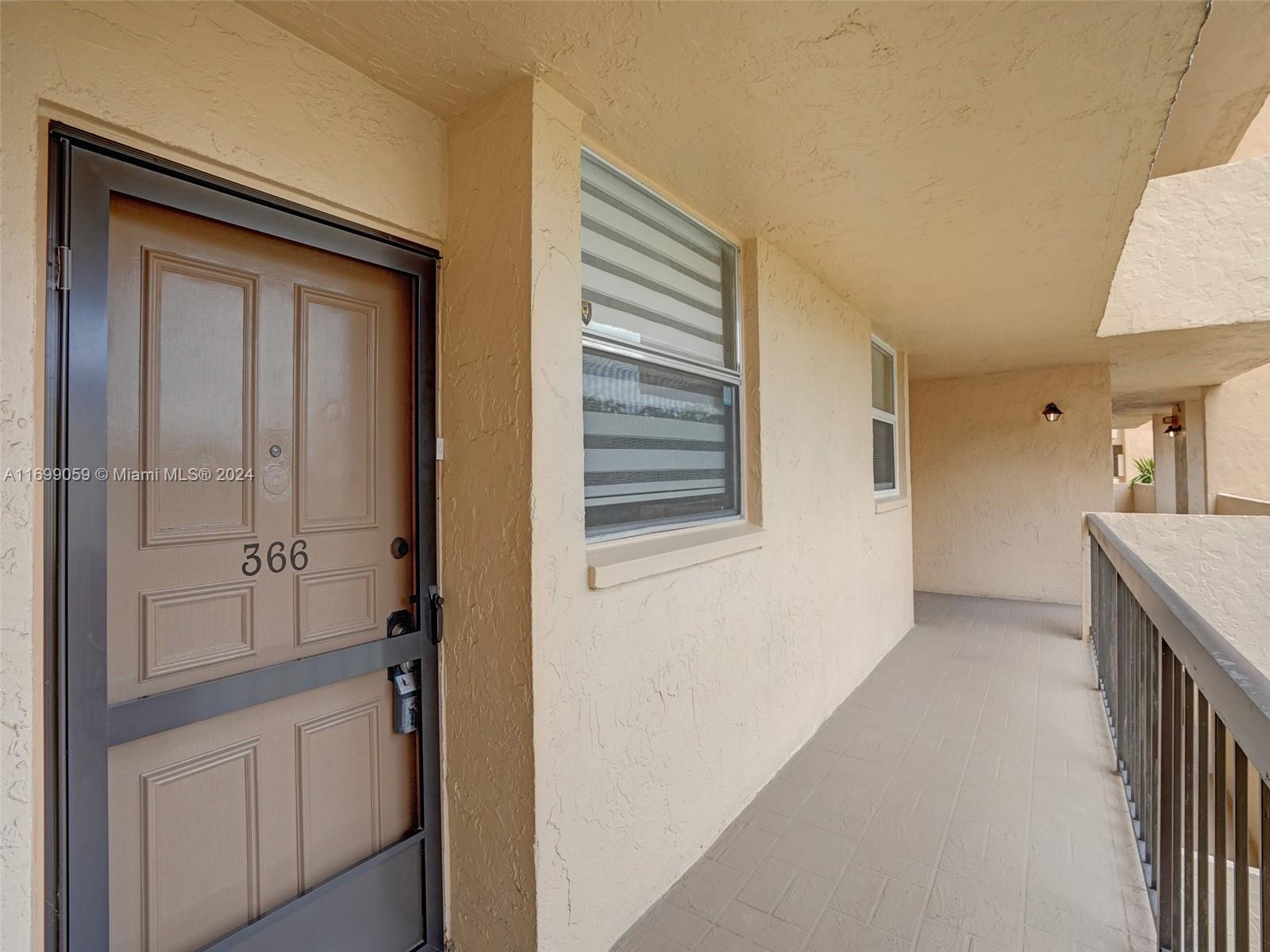 3671 Environ Blvd #366, Lauderhill, Florida image 33