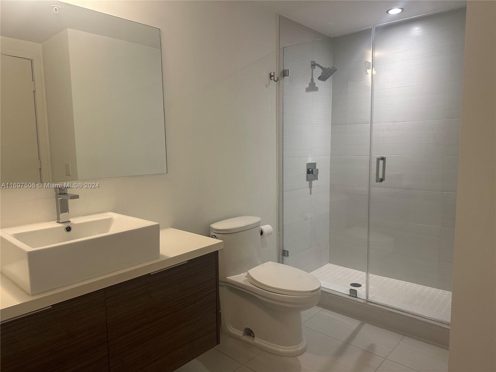 1010 SW 2nd Ave #1906, Miami FL 33130