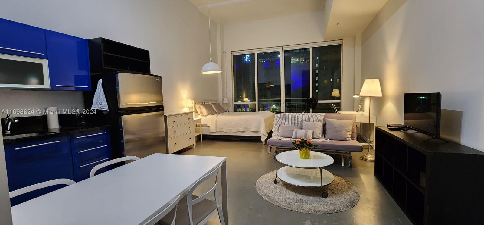 Discover a unique investment opportunity in the heart of the city with this 491 sqft studio, located in the Viscayne South Tower. Already rented out and generating income, this studio represents a smart investment for those seeking a real estate asset with immediate returns. The studio offers an optimized and stylish space, perfect for modern urban living, The kitchen is equipped with modern appliances, creating a cozy and appealing atmosphere. In addition to its exceptional interior design, this studio provides access to the same luxury amenities as the rest of the complex, including swimming pools, a fully equipped gym, spa, conference room, and 24-hour concierge service. (FIRPTA Transaction)