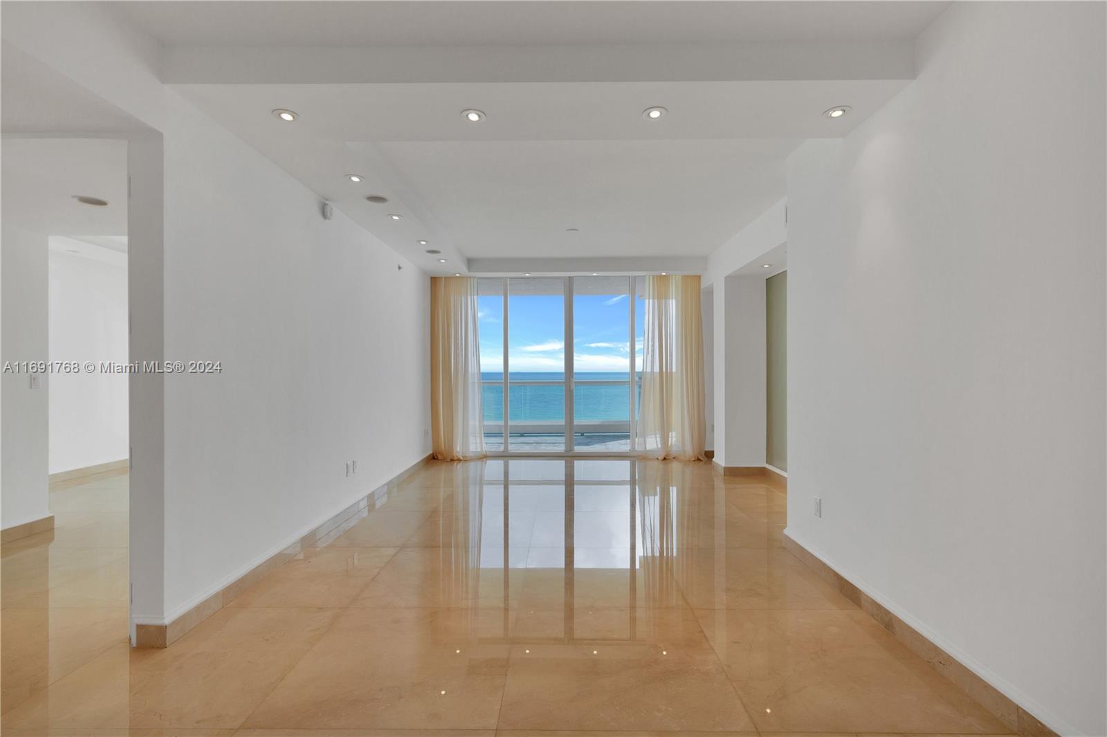 17875 Collins Ave #905, Sunny Isles Beach, Florida image 12