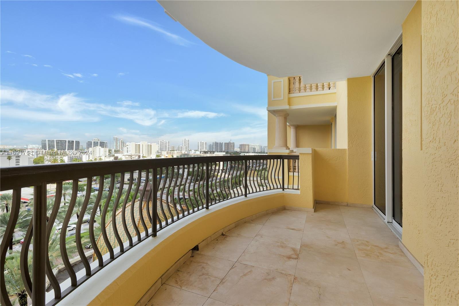 17875 Collins Ave #905, Sunny Isles Beach, Florida image 27