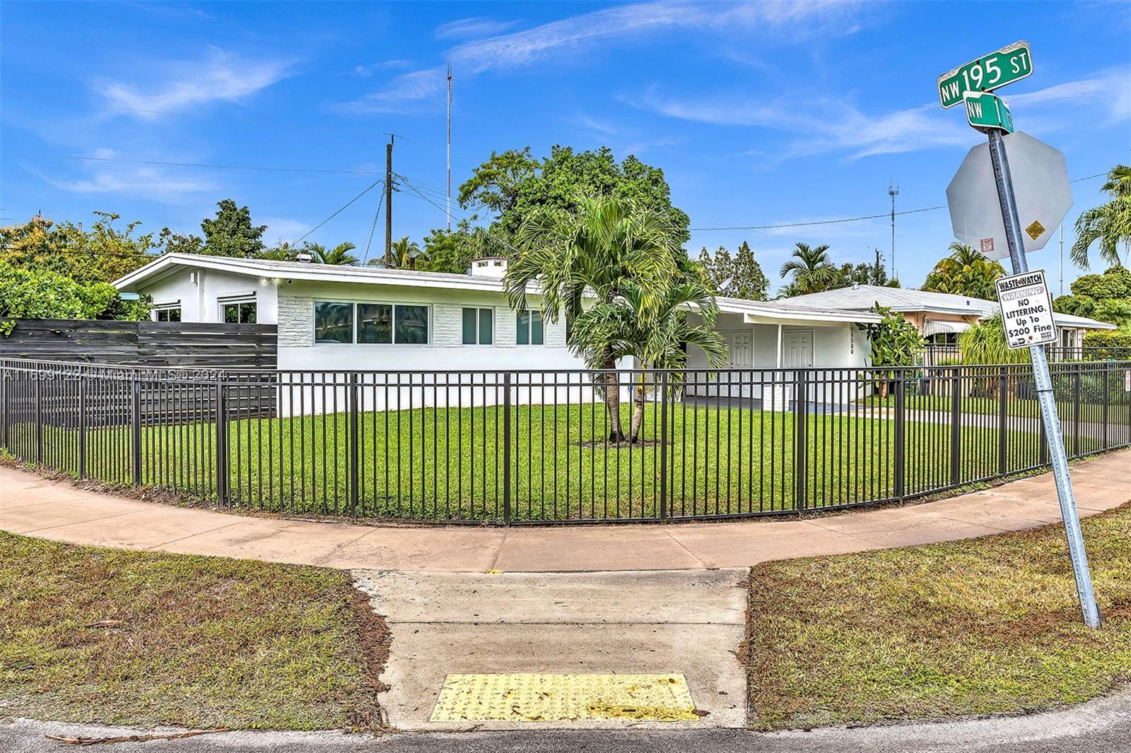 19500 NW 1st Ct, Miami Gardens, Florida image 4