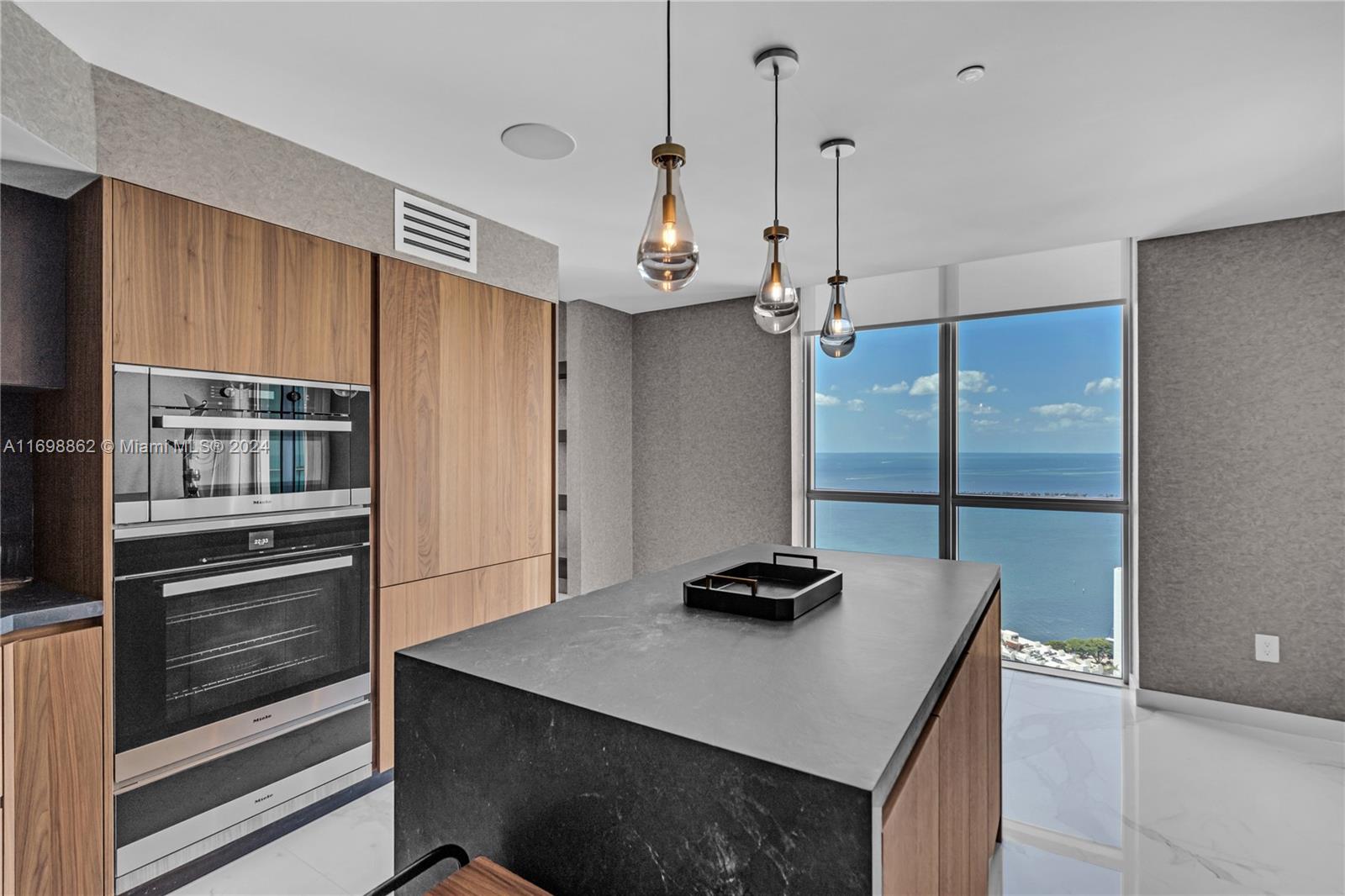 1331 Brickell Bay Dr #3611, Miami FL 33131