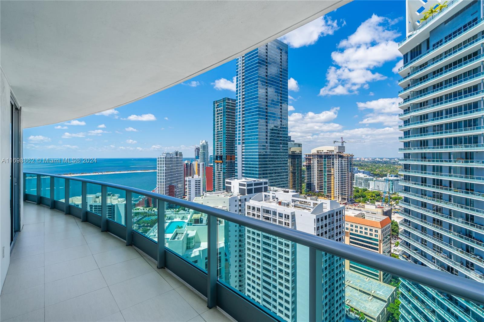 1331 Brickell Bay Dr #3611, Miami FL 33131