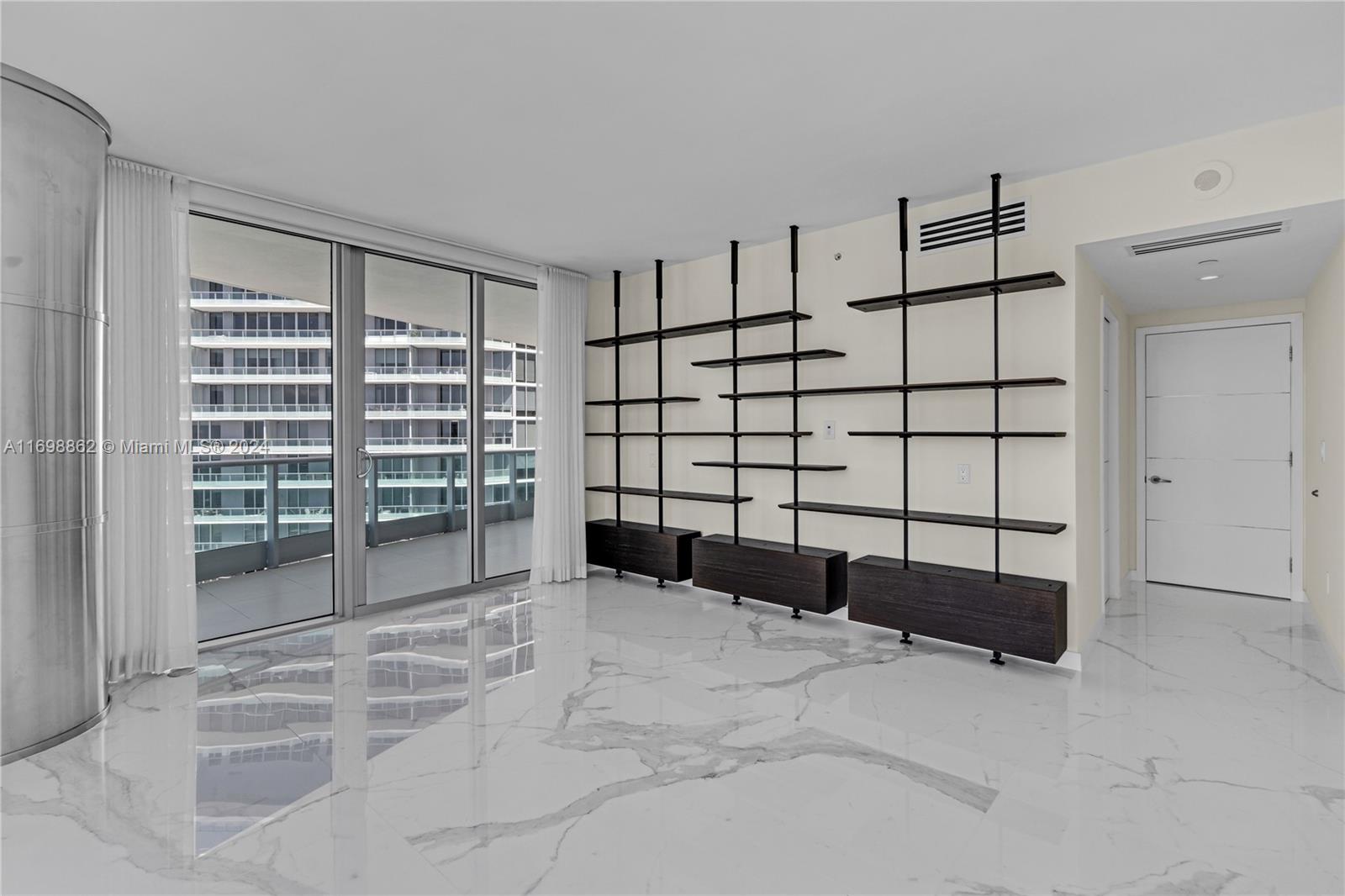 1331 Brickell Bay Dr #3611, Miami FL 33131