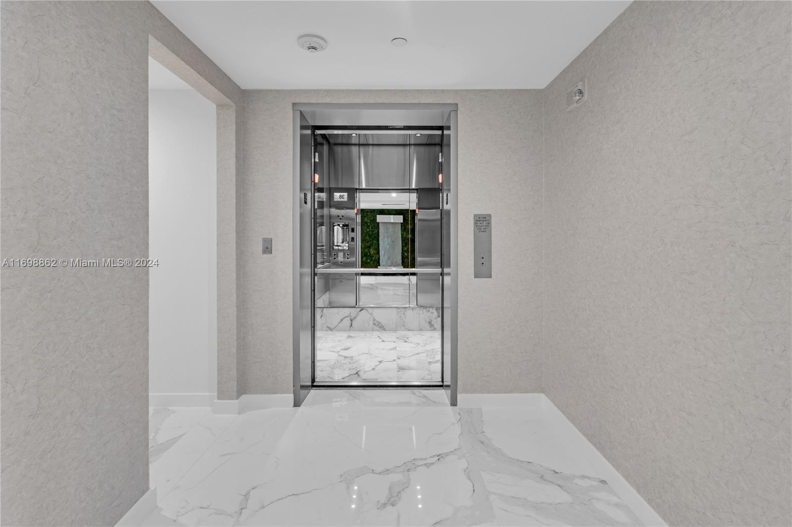 1331 Brickell Bay Dr #3611, Miami FL 33131