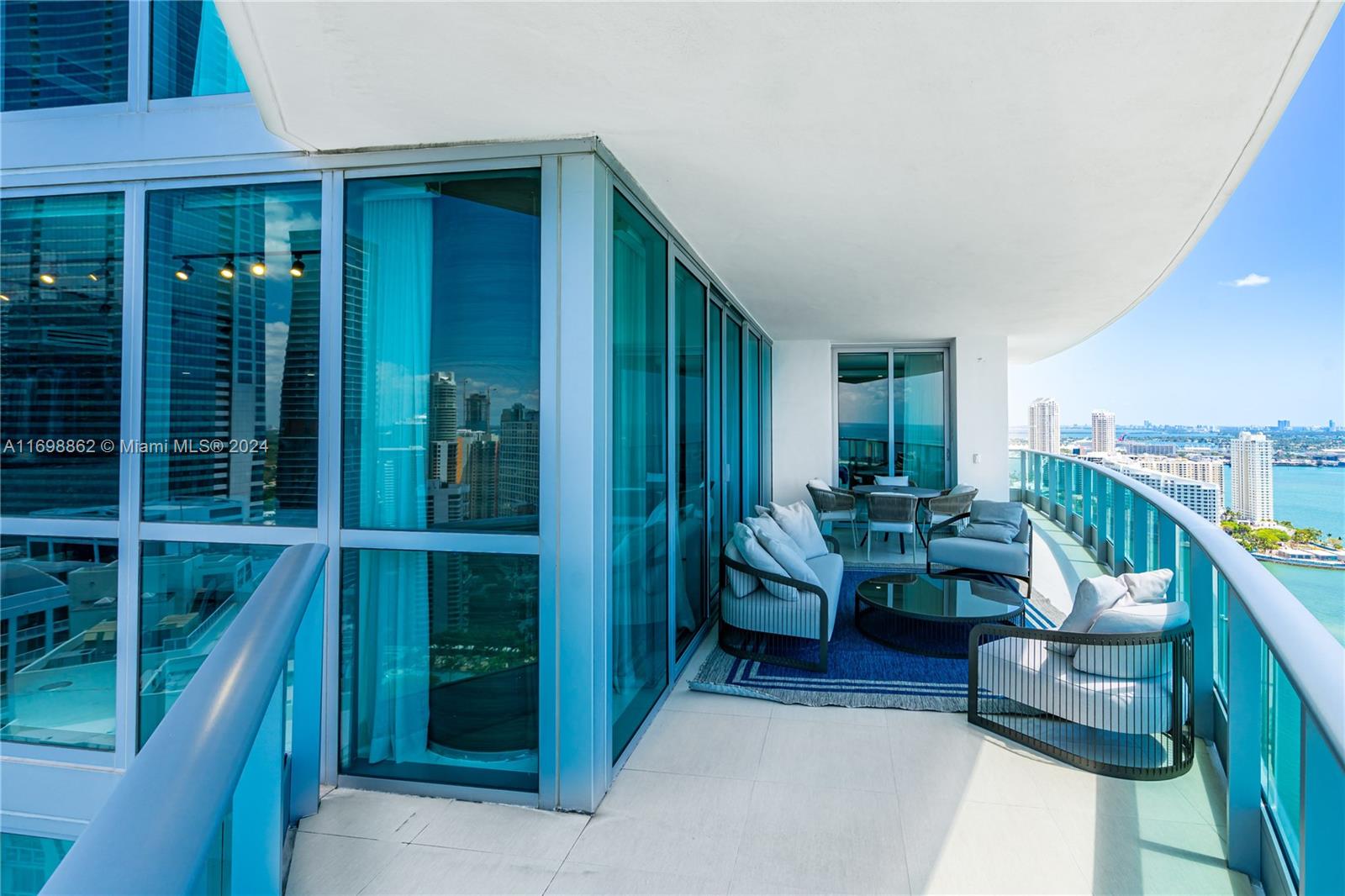 1331 Brickell Bay Dr #3611, Miami FL 33131