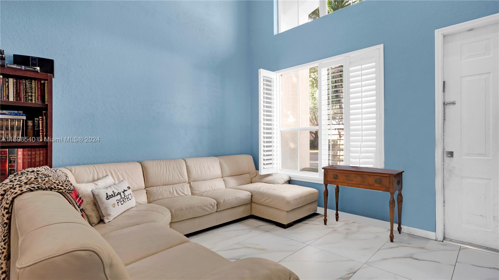 Listing Photo 11
