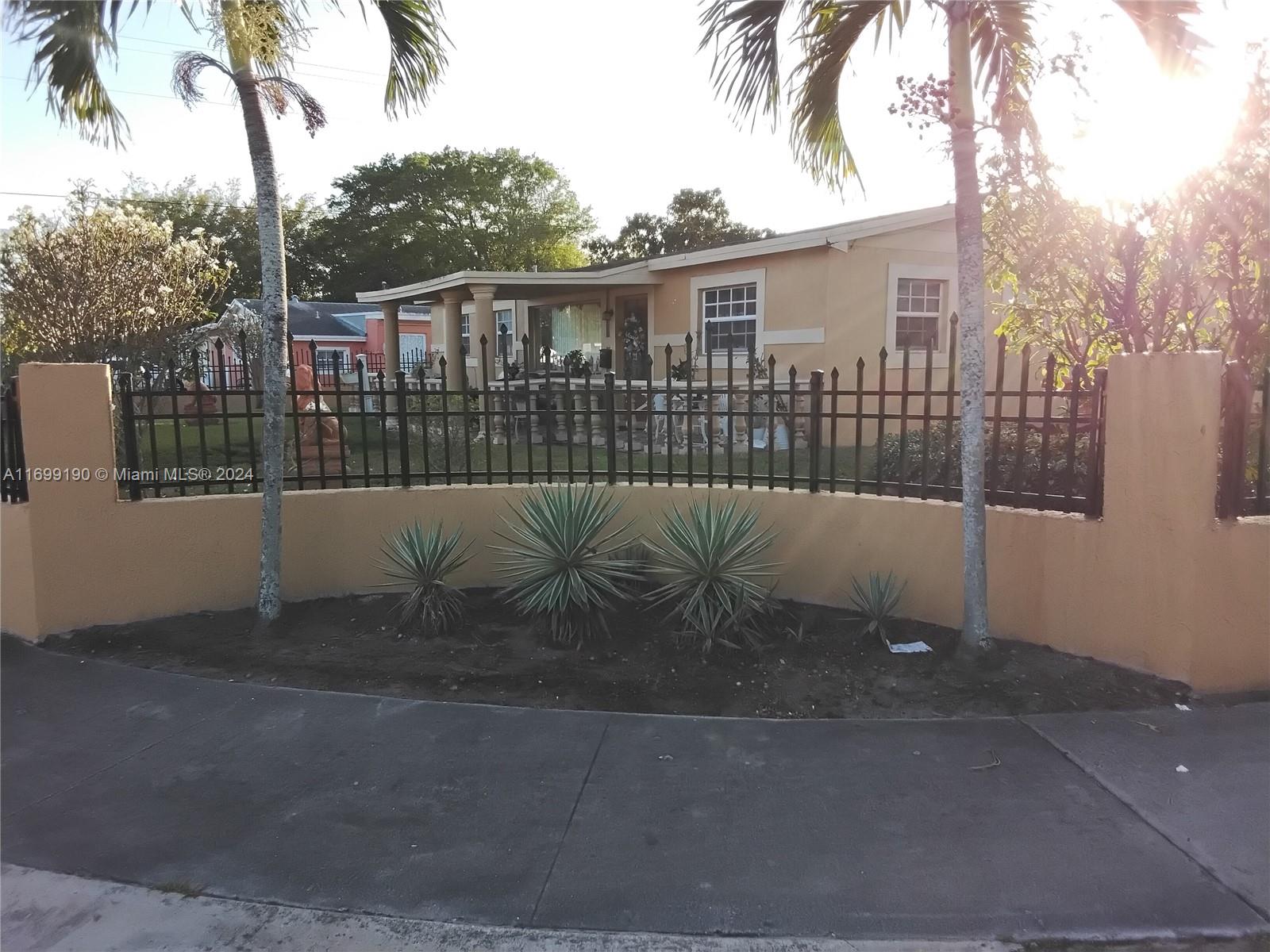 20620 NW 34th Ave, Miami Gardens, Florida image 1