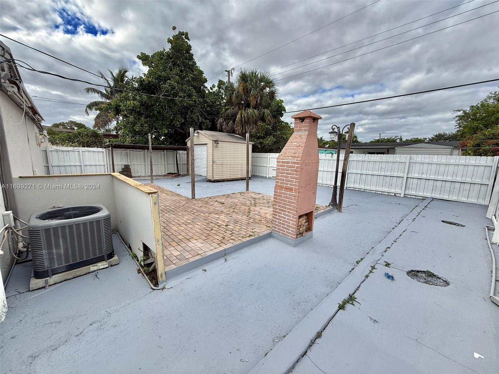 1859 NE 173rd St, North Miami Beach, Florida image 21