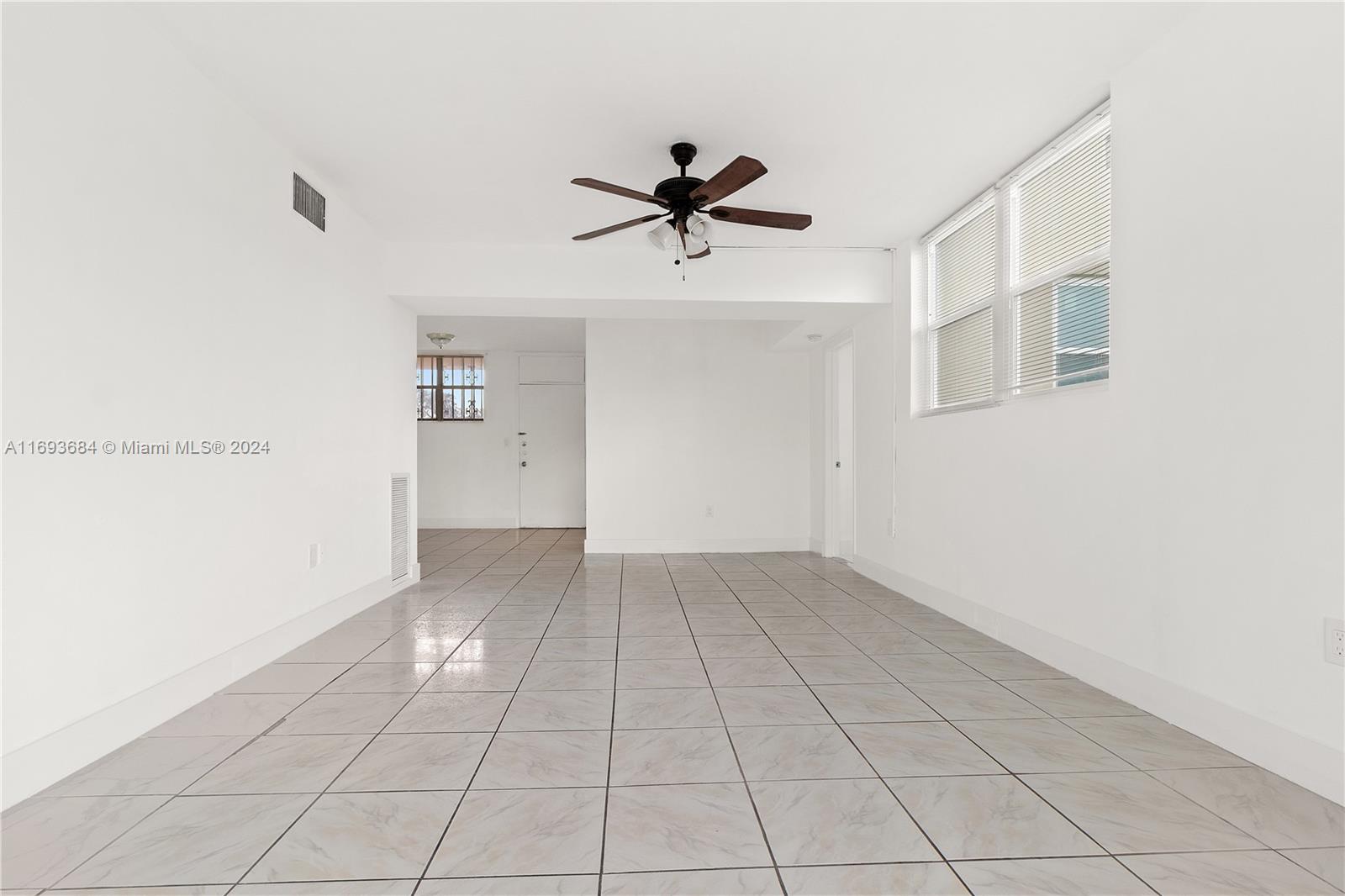 1475 NE 125th Ter #414K, North Miami, Florida image 3