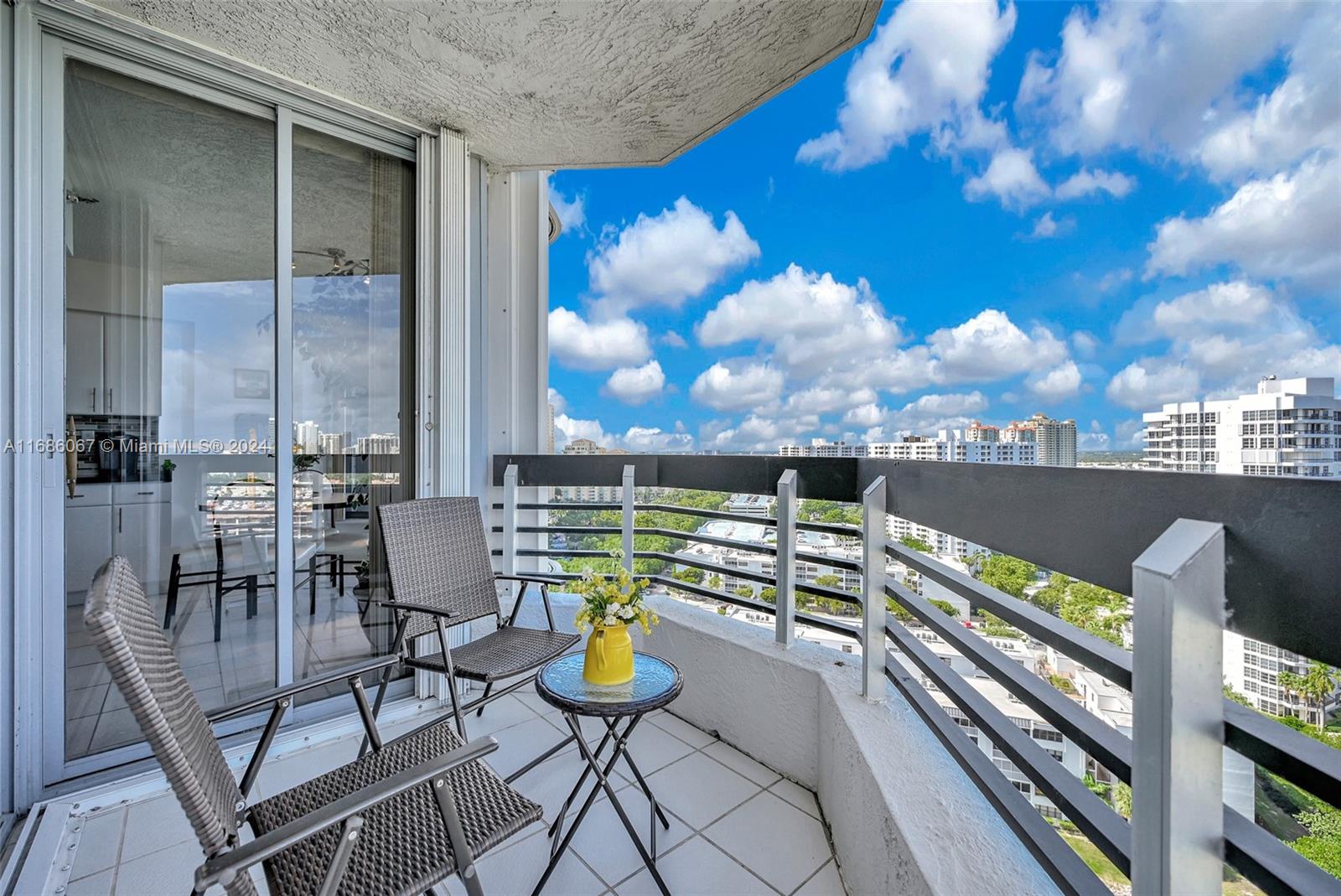 3530 Mystic Pointe Dr #2106, Aventura, Florida image 26