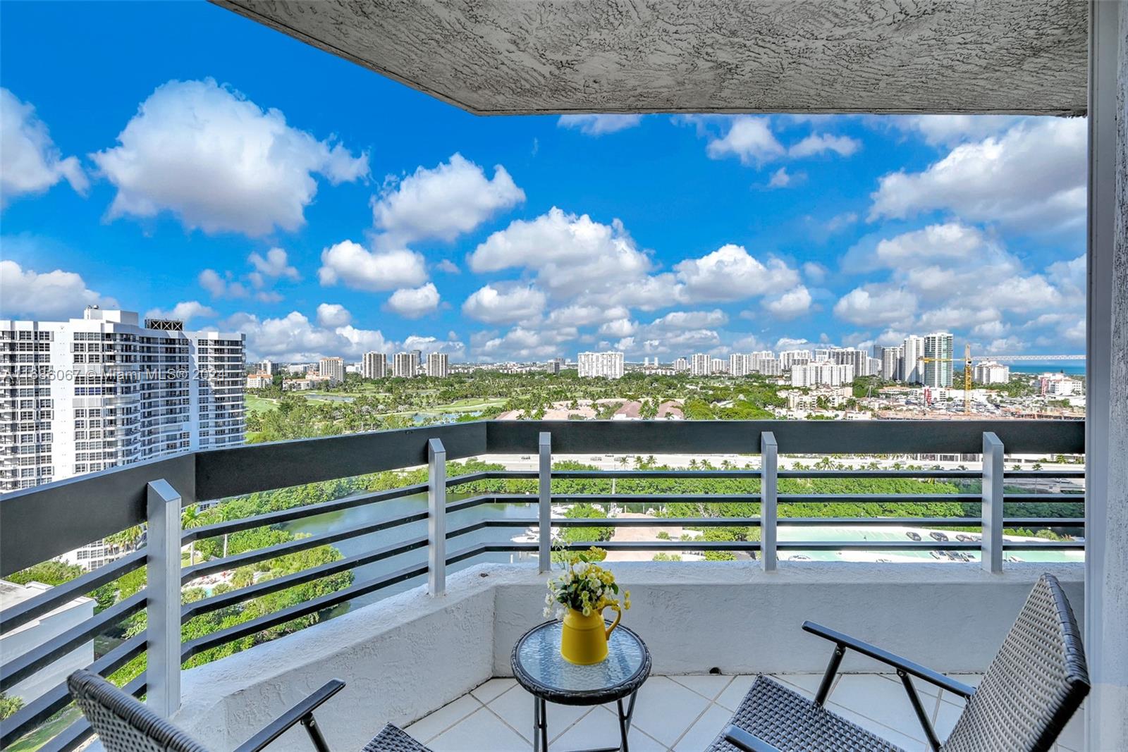 3530 Mystic Pointe Dr #2106, Aventura, Florida image 27