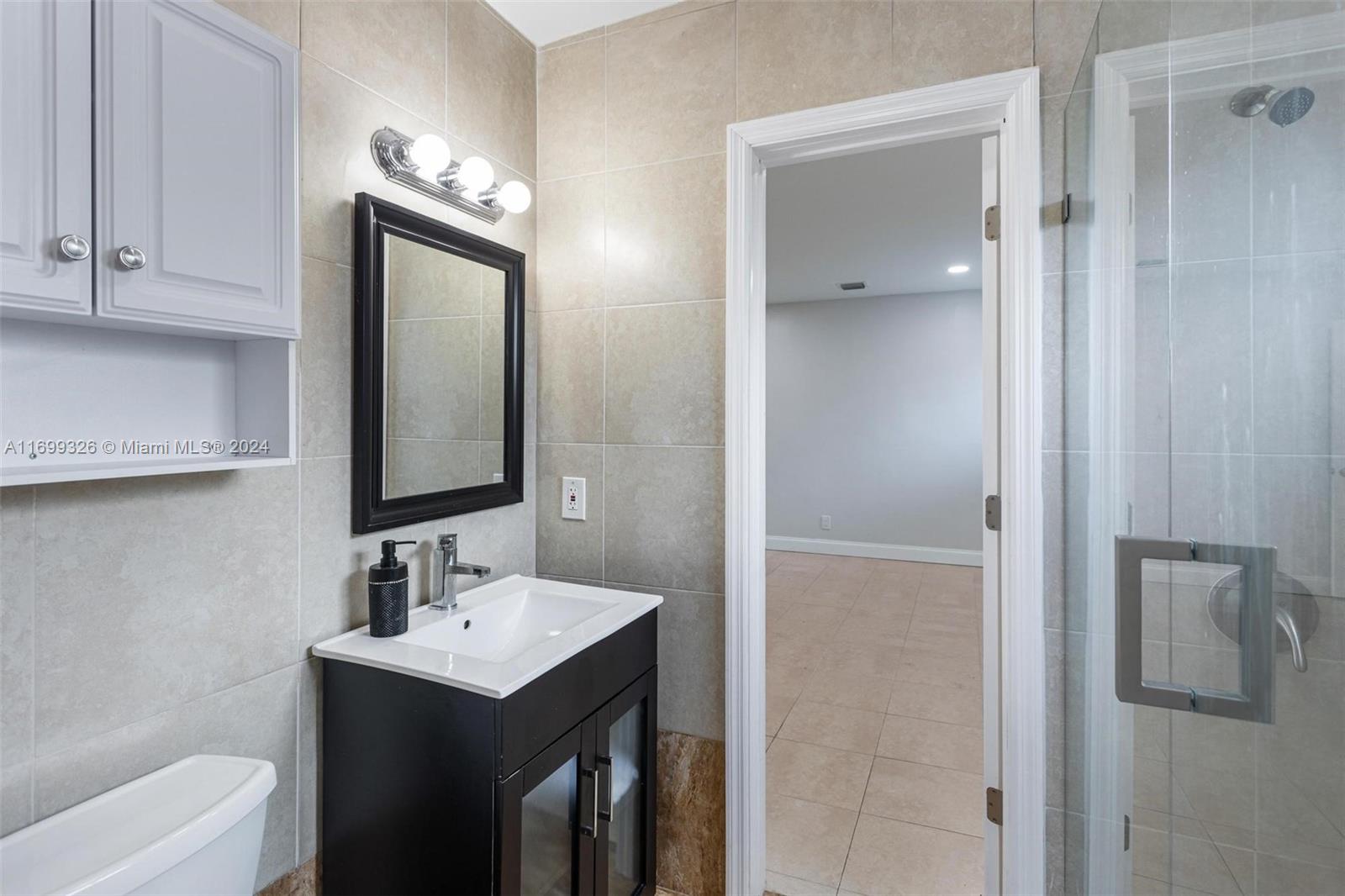 3241 NE 17th Ave, Oakland Park, Florida image 16