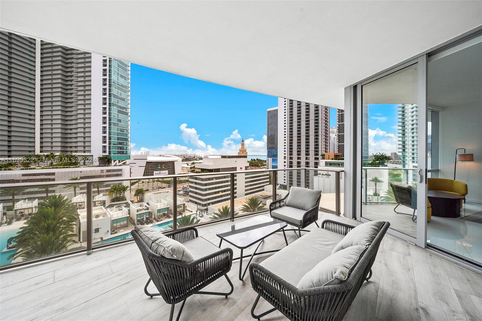 851 NE 1st Ave #1209, Miami FL 33132