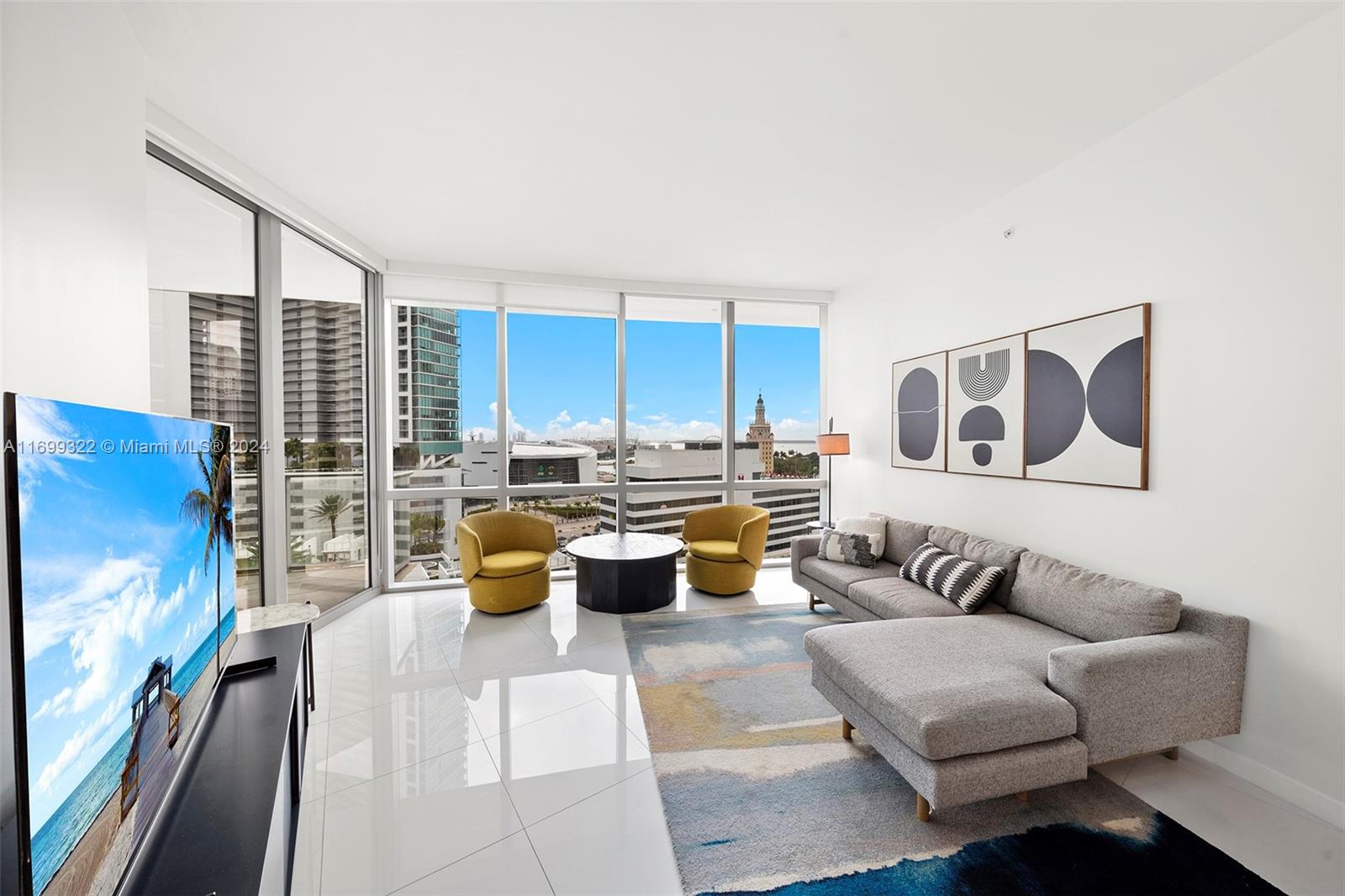 851 NE 1st Ave #1209, Miami FL 33132