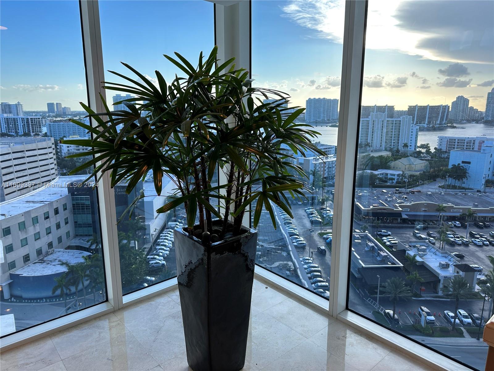 18001 Collins Ave, Sunny Isles Beach, Florida image 33