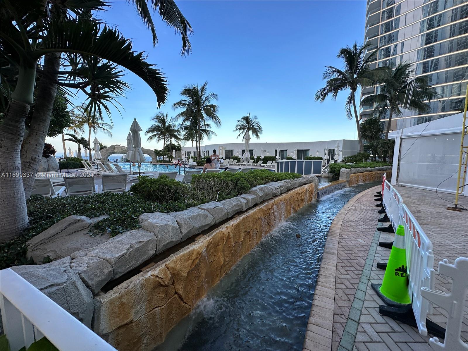 18001 Collins Ave, Sunny Isles Beach, Florida image 46