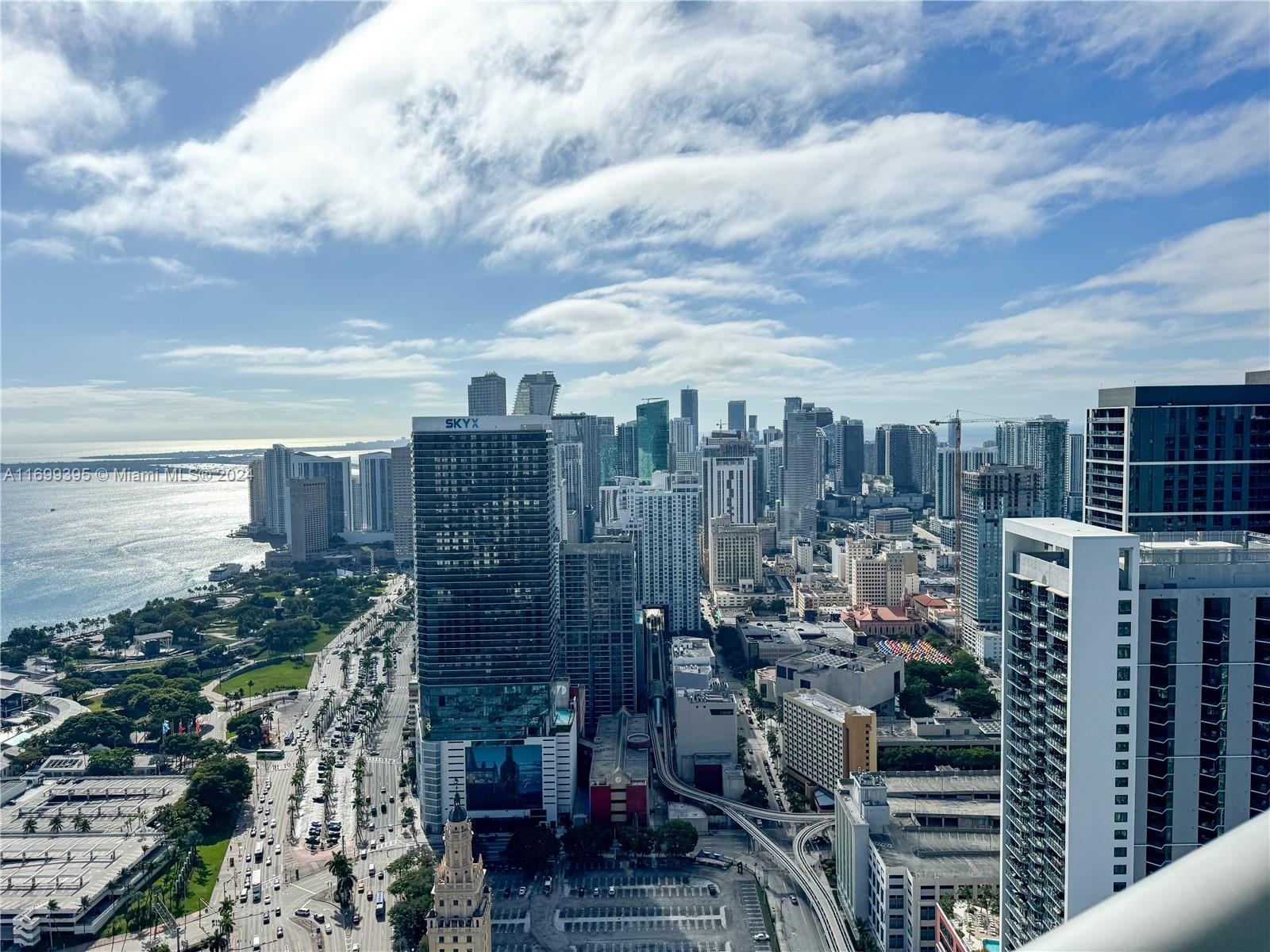 888 Biscayne Blvd #5504, Miami FL 33132