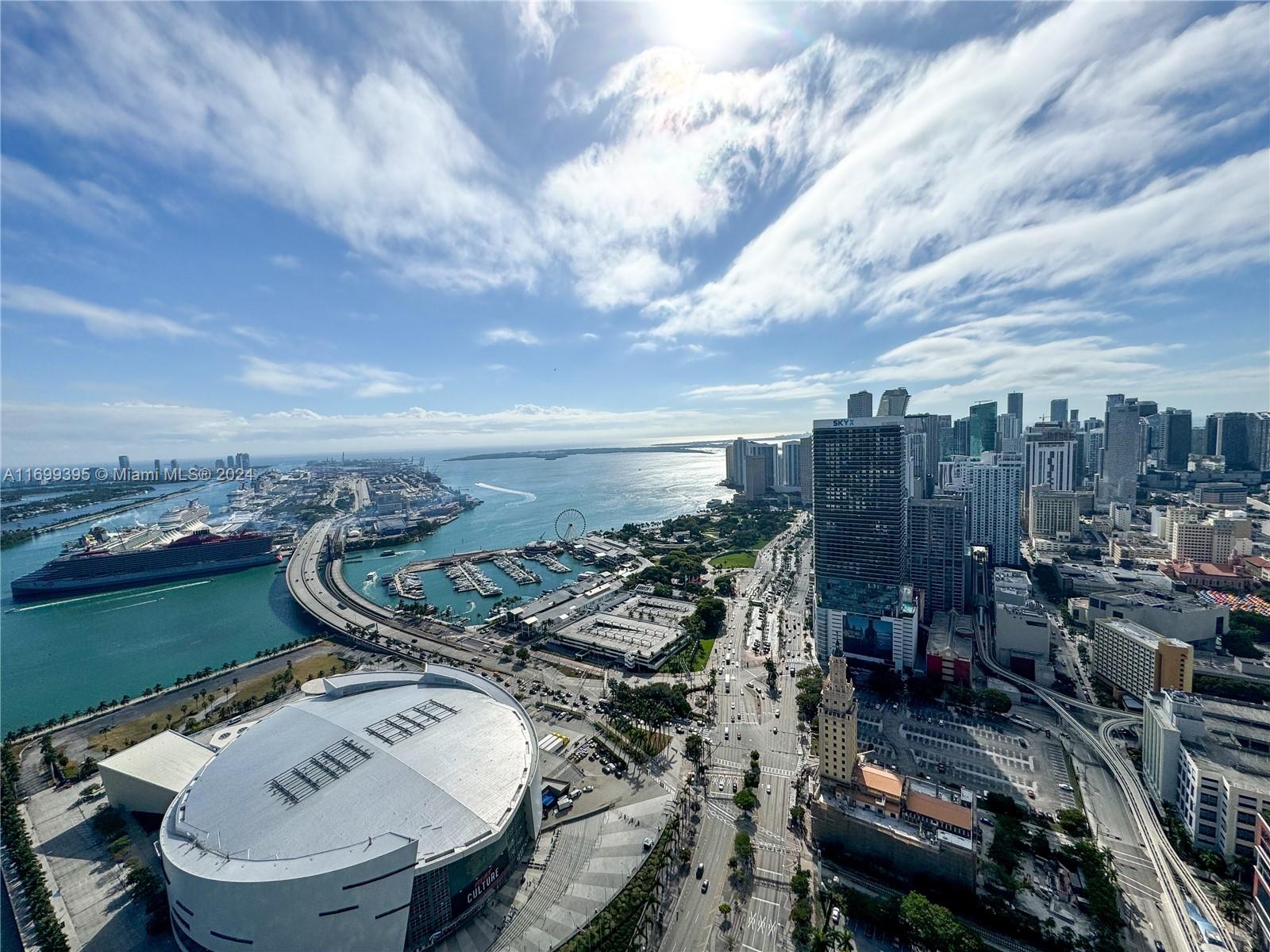 888 Biscayne Blvd #5504, Miami FL 33132