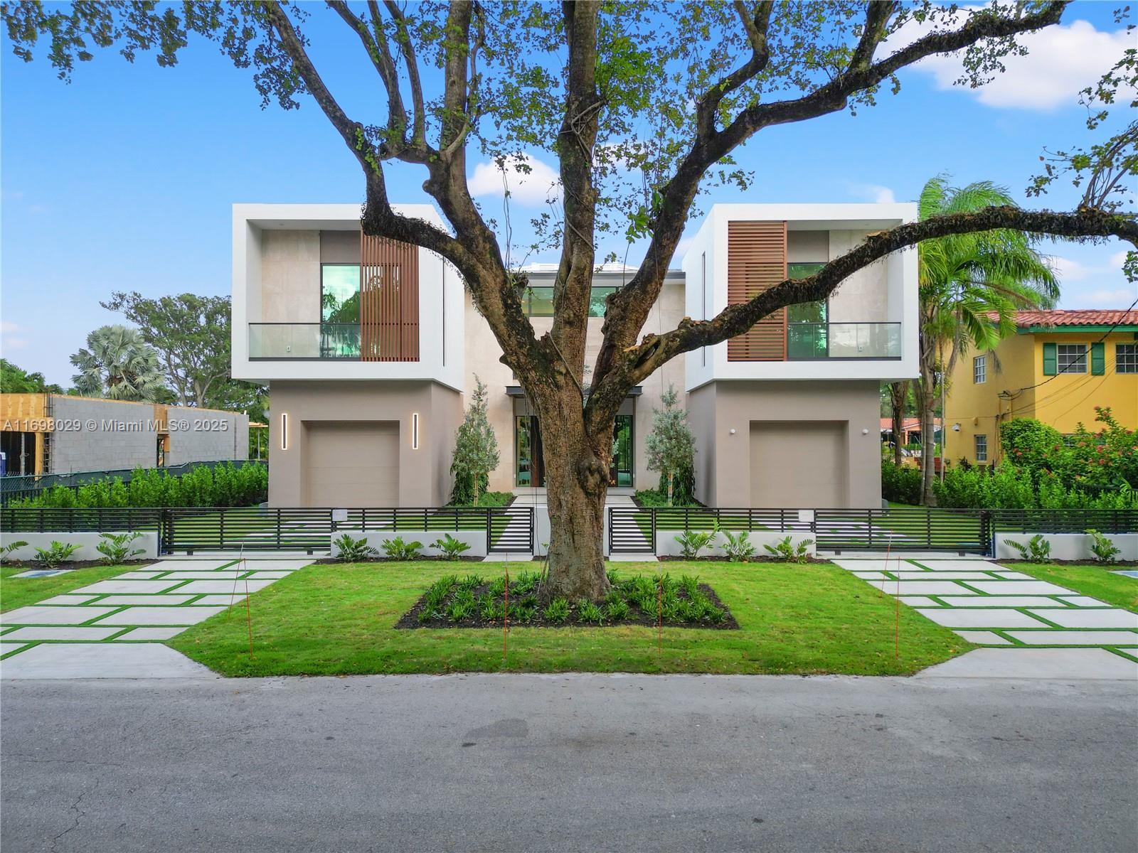 4951 University Dr, Coral Gables, Florida image 3