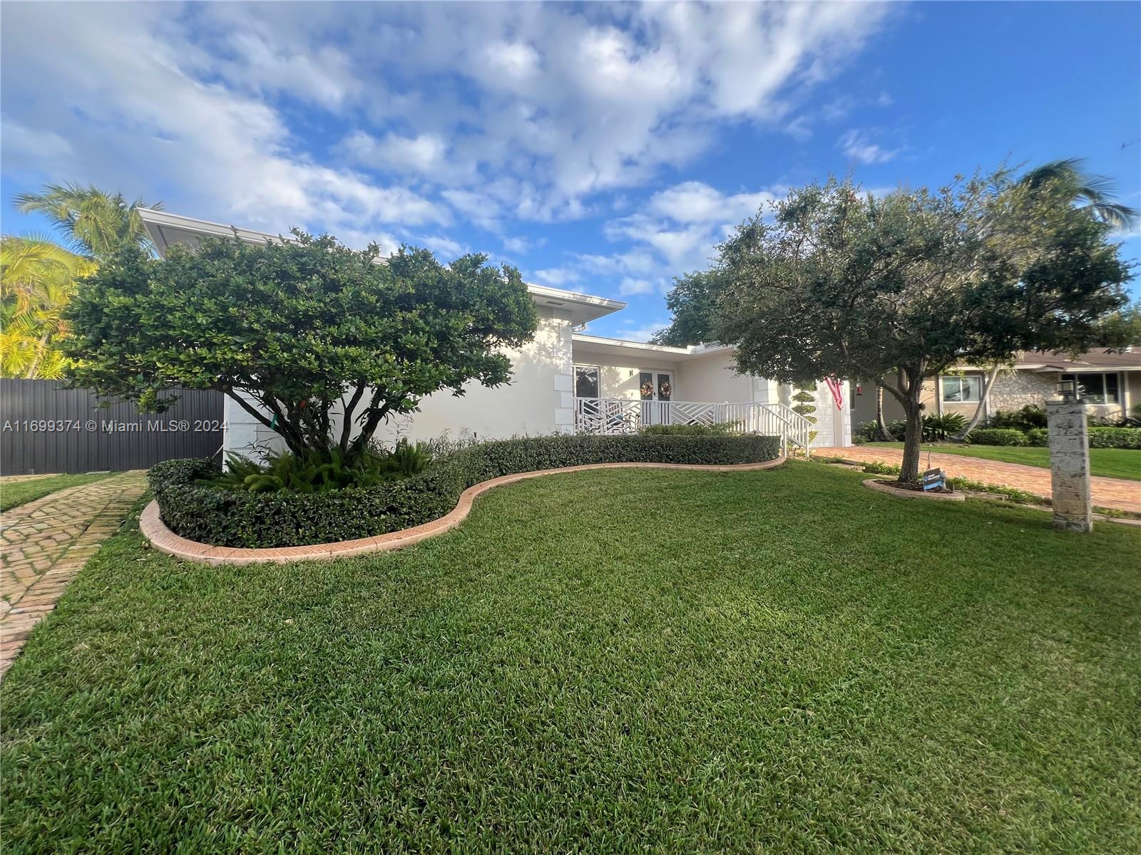 20605 SW 80th Pl, Cutler Bay, Florida image 3