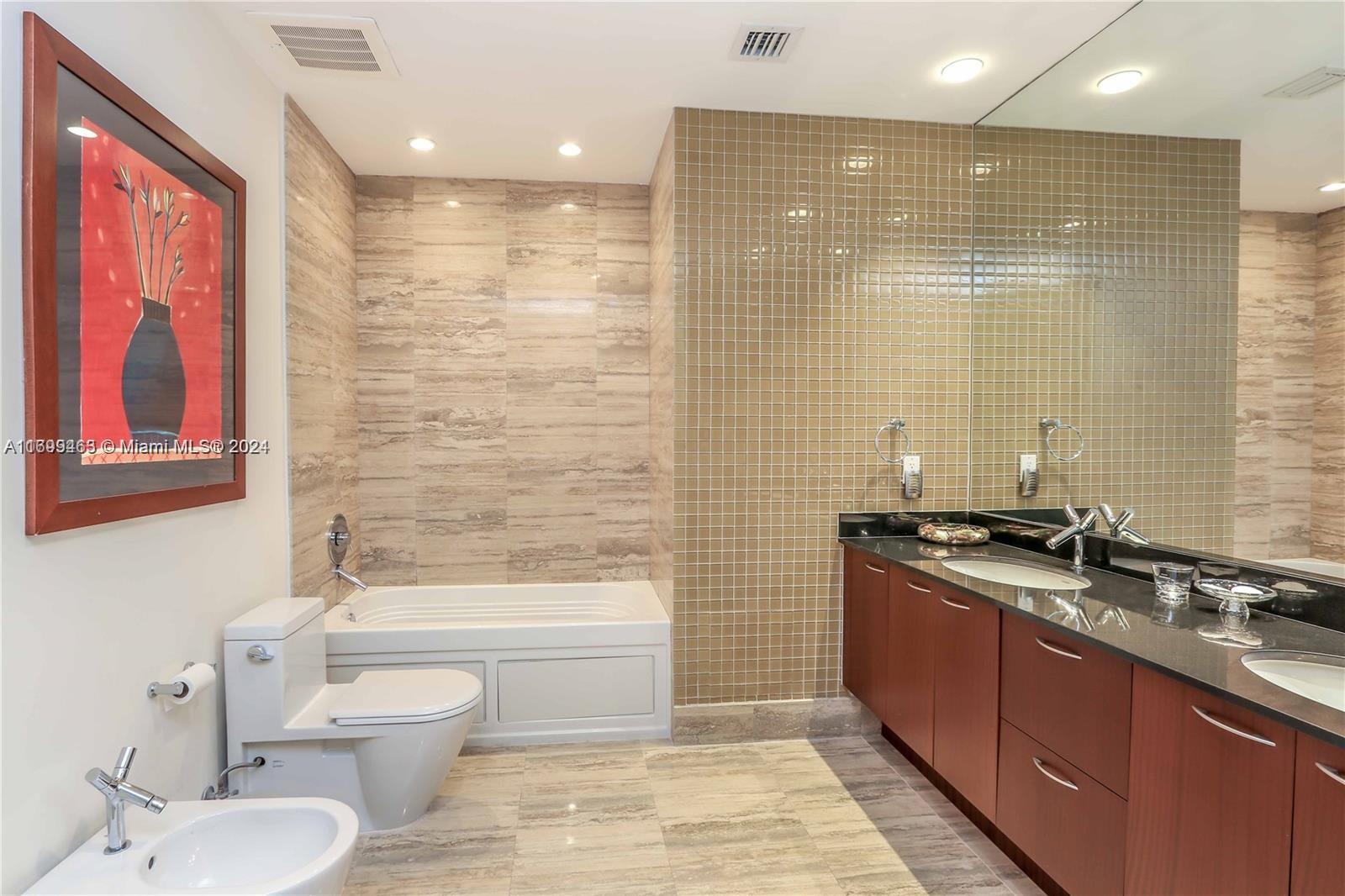 16001 Collins Ave #1405, Sunny Isles Beach FL 33160