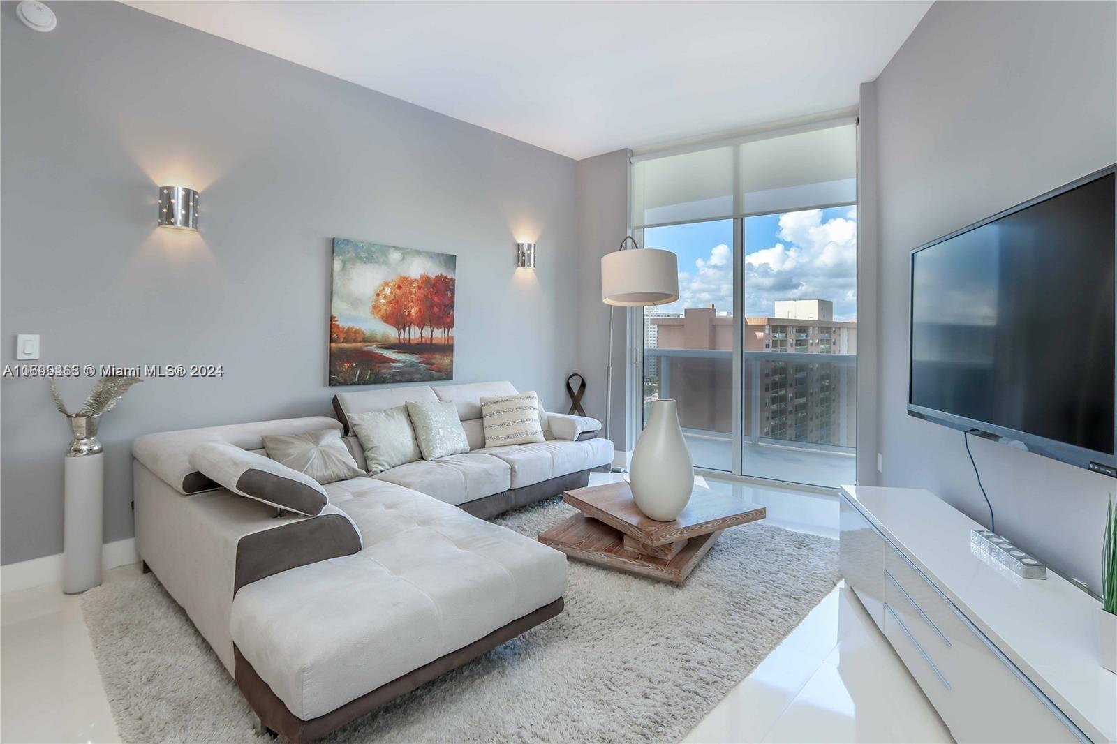 16001 Collins Ave #1405, Sunny Isles Beach, Florida image 4