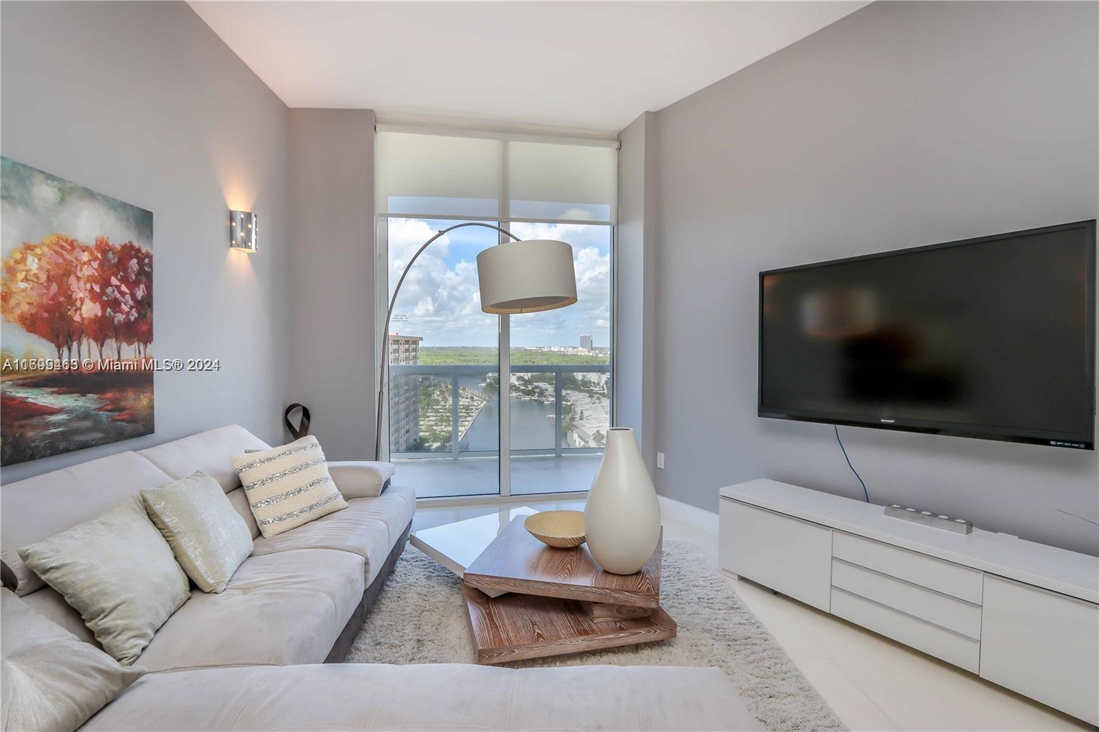 16001 Collins Ave #1405, Sunny Isles Beach FL 33160