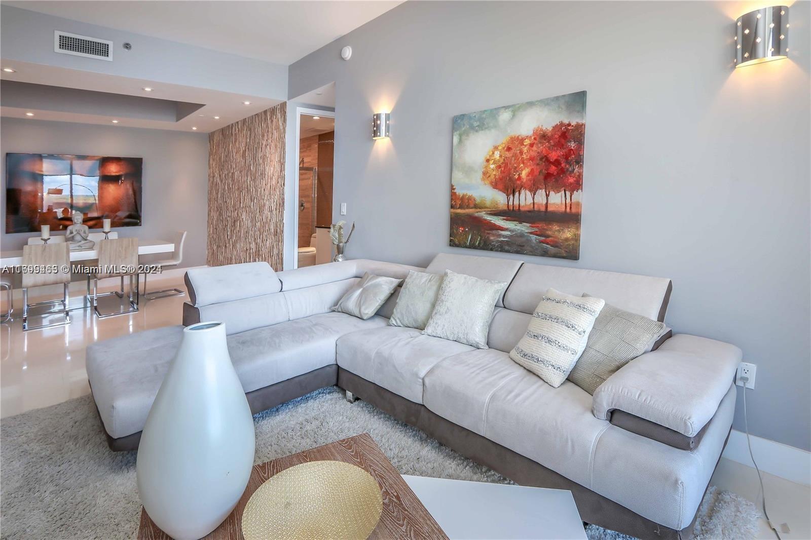 16001 Collins Ave #1405, Sunny Isles Beach FL 33160
