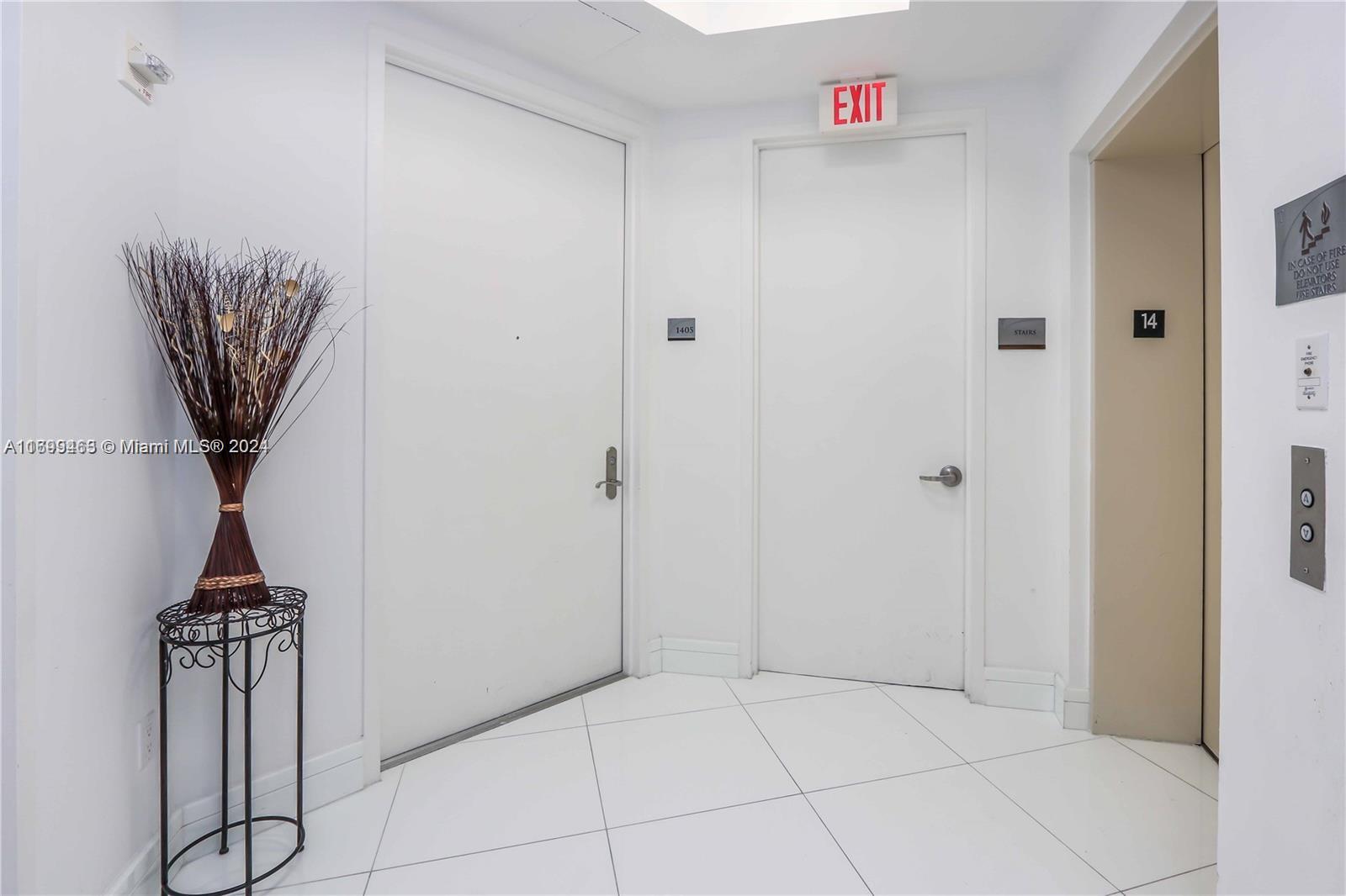 16001 Collins Ave #1405, Sunny Isles Beach FL 33160