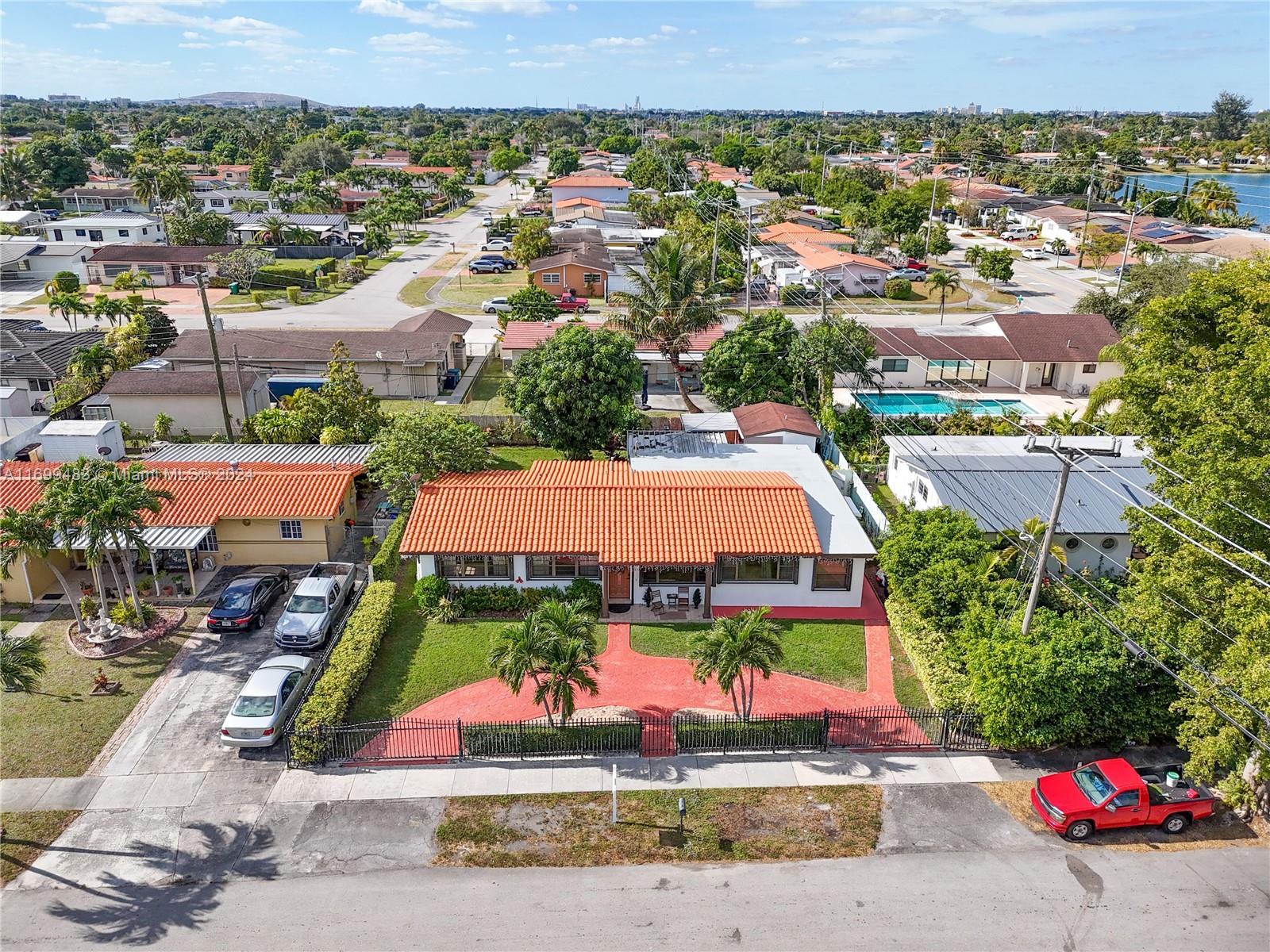 11320 NW 59th Ave, Hialeah, Florida image 24