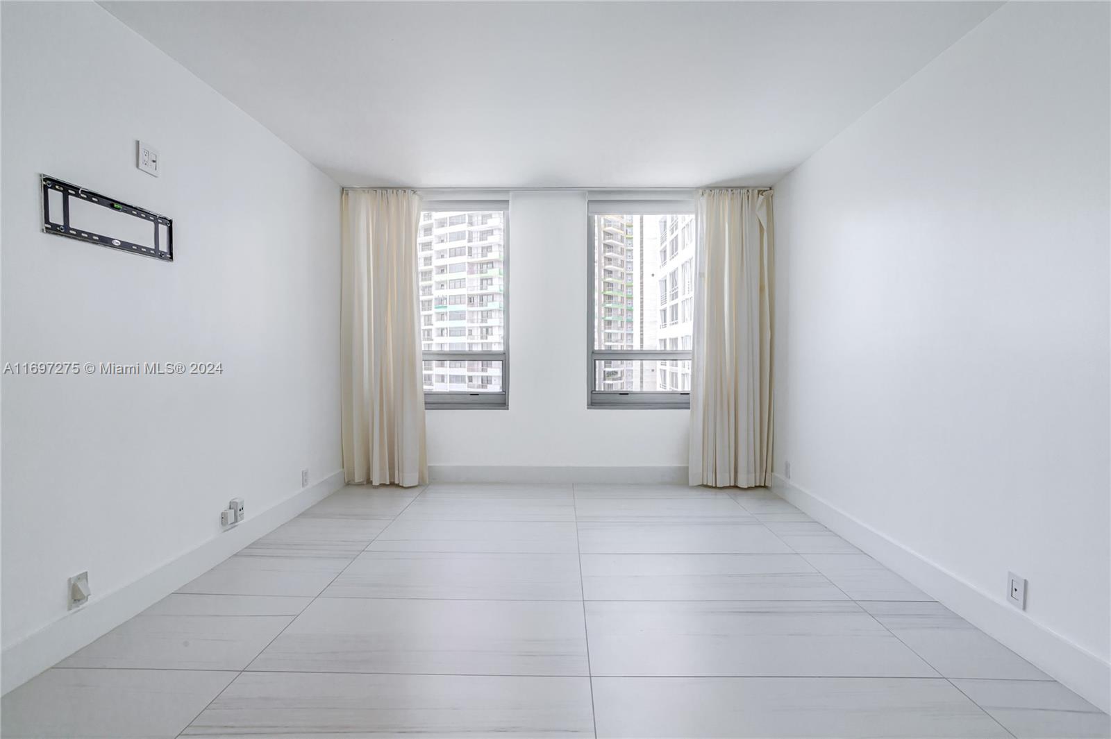 1541 Brickell Ave #C1008, Miami FL 33129