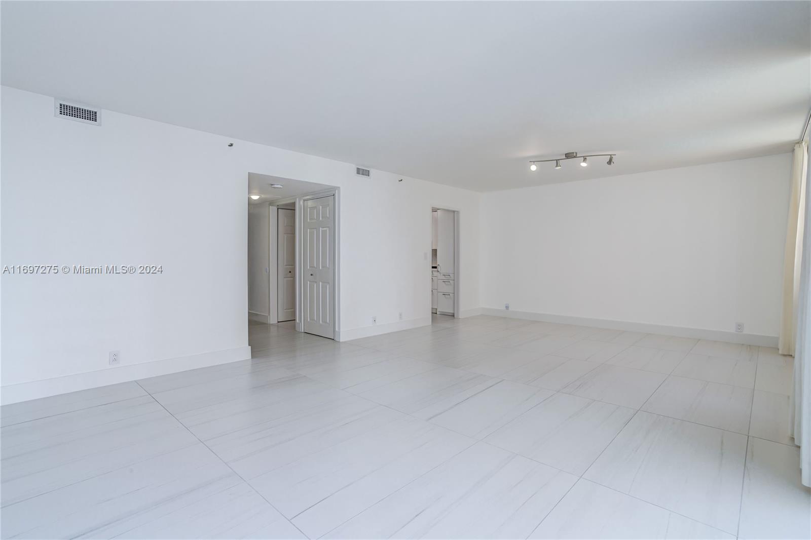 1541 Brickell Ave #C1008, Miami FL 33129