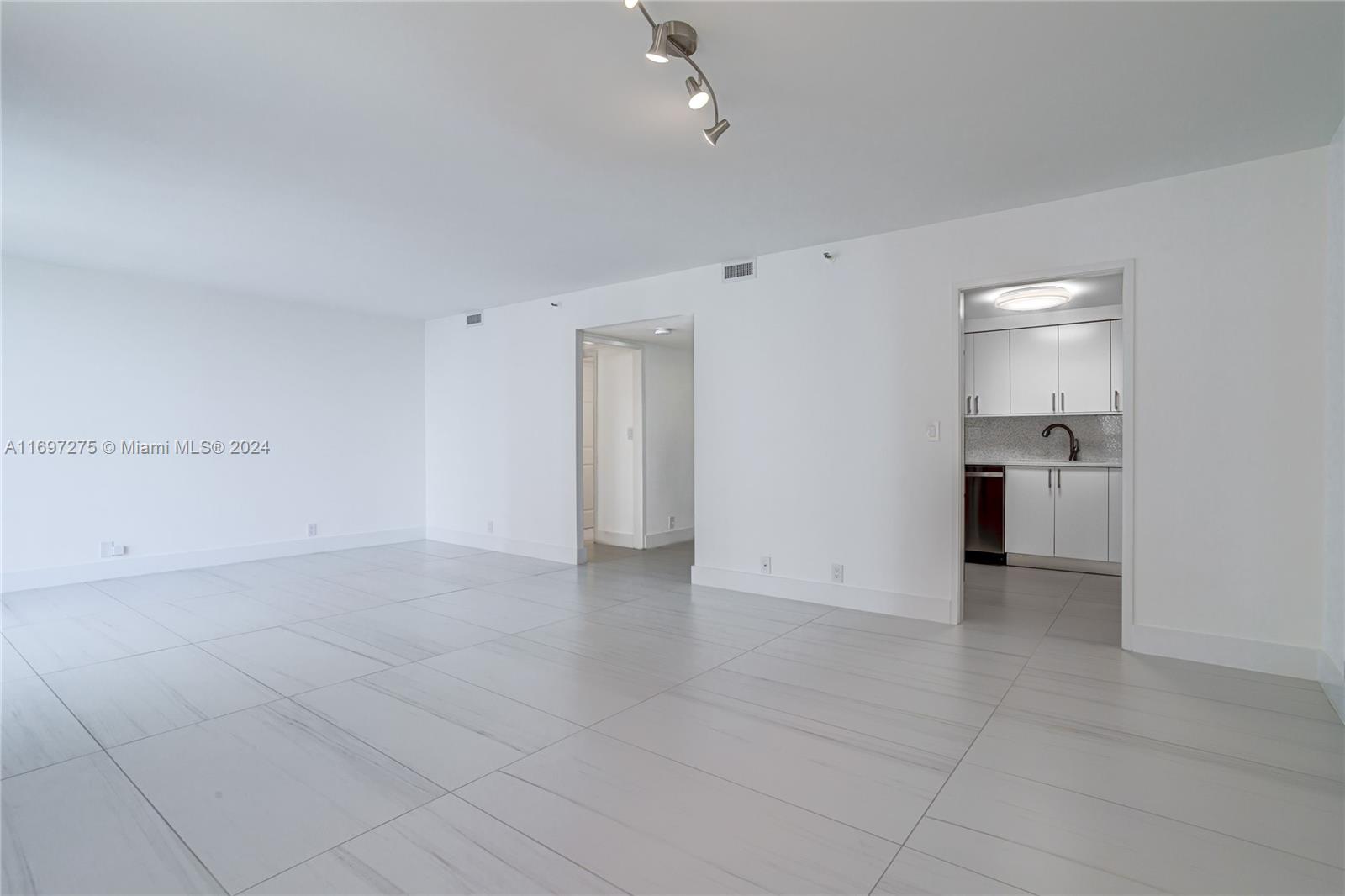 1541 Brickell Ave #C1008, Miami FL 33129