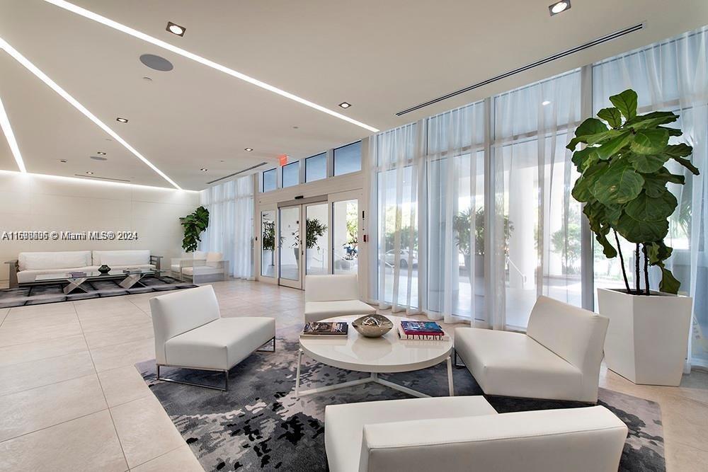 4250 Biscayne Blvd #709, Miami FL 33137