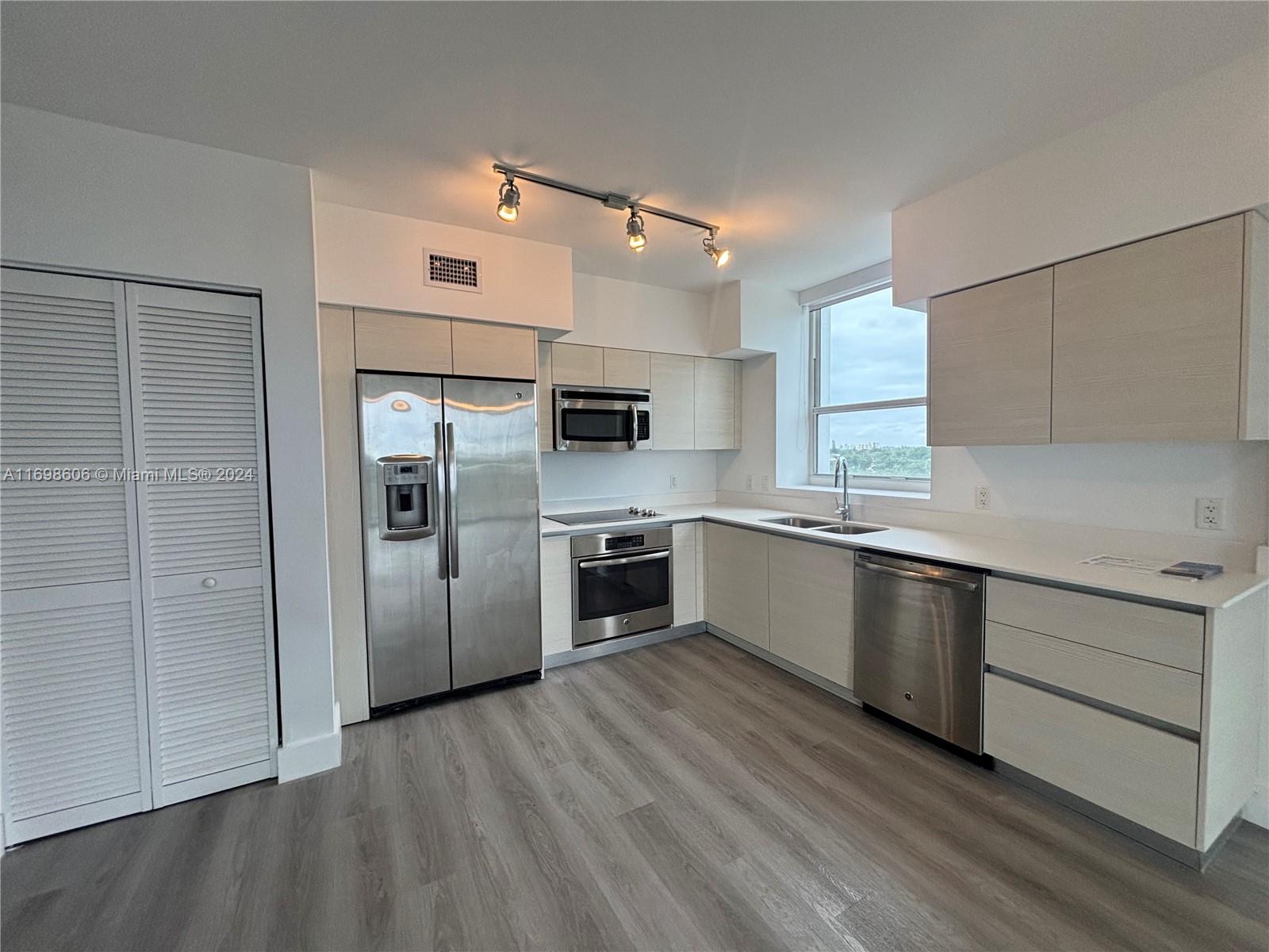4250 Biscayne Blvd #709, Miami FL 33137