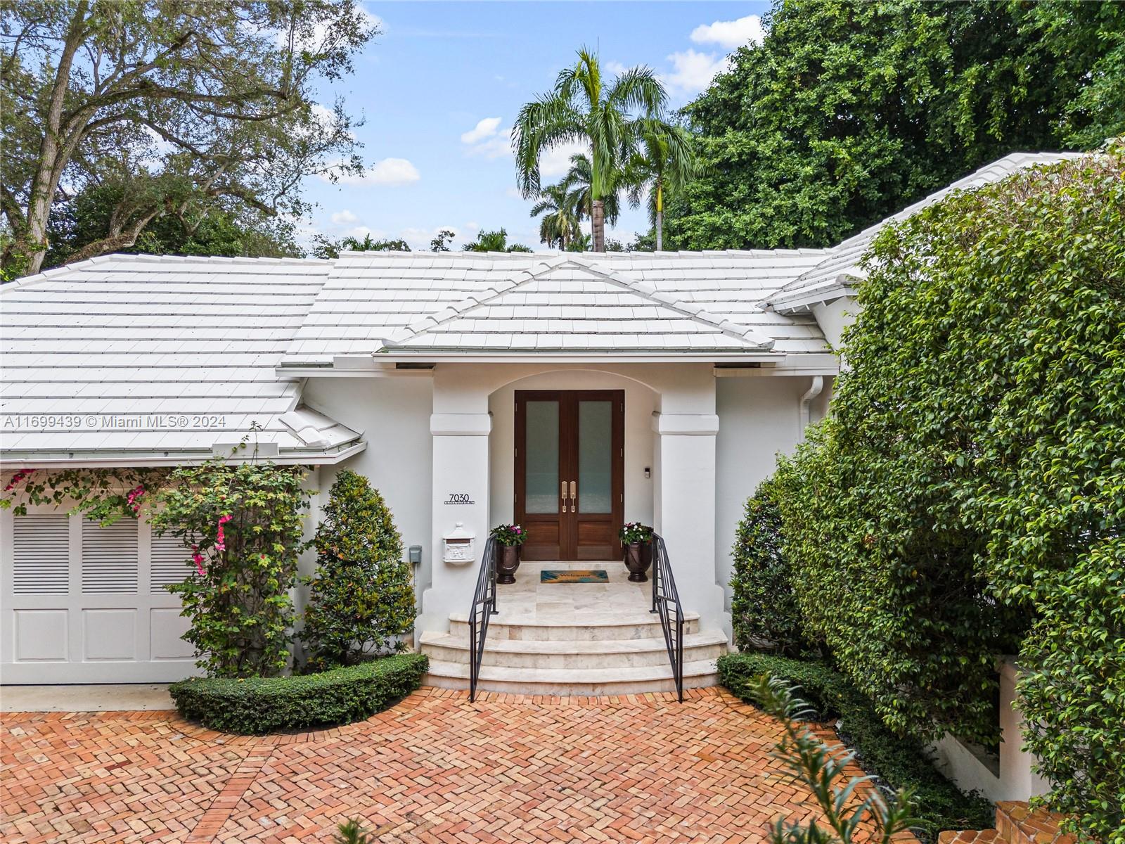 7030 Old Cutler Rd, Coral Gables, Florida image 3