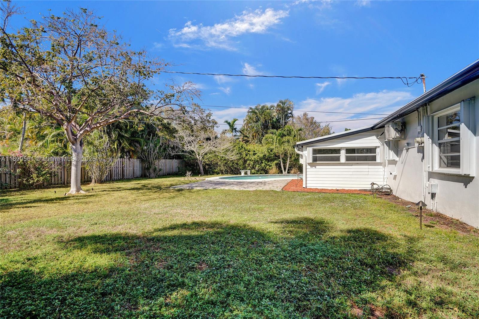 2409 NW 7th Ave, Wilton Manors, Florida image 35