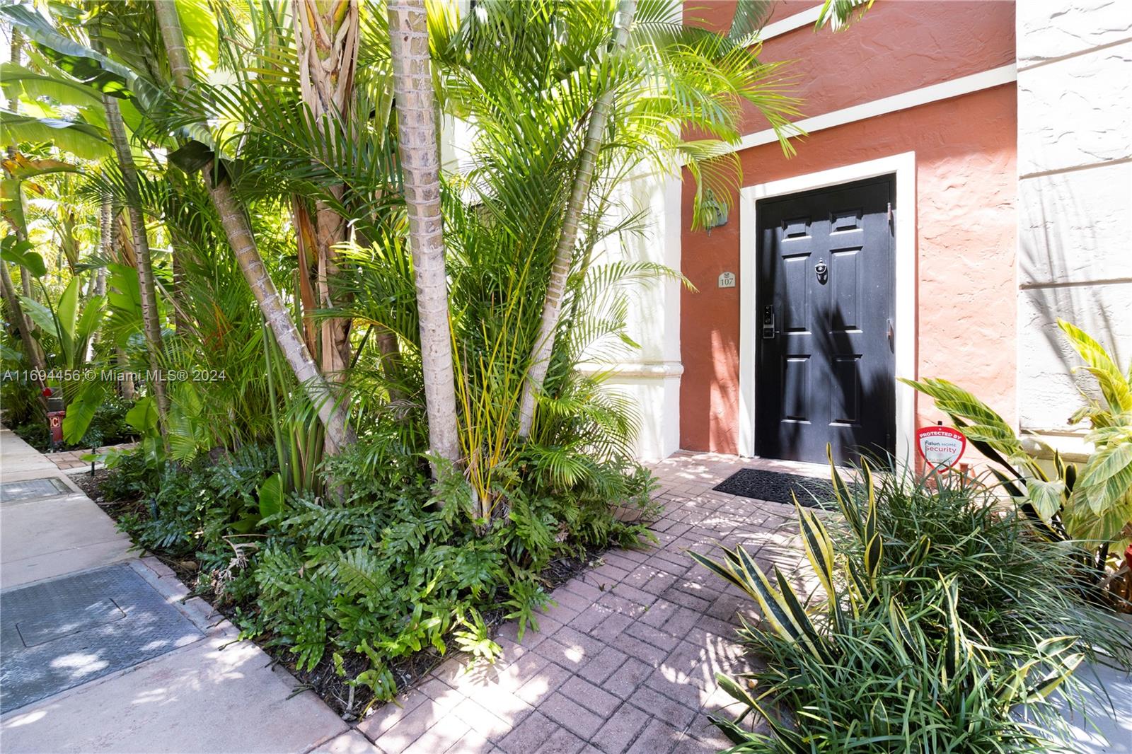 888 Douglas Rd #107, Coral Gables, Florida image 1