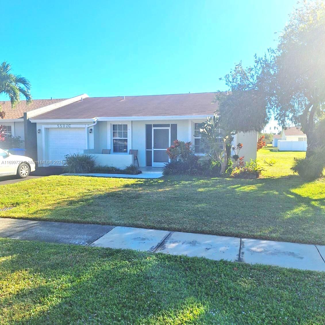 5502 S Lakewood Cir S #C, Margate, Florida image 1