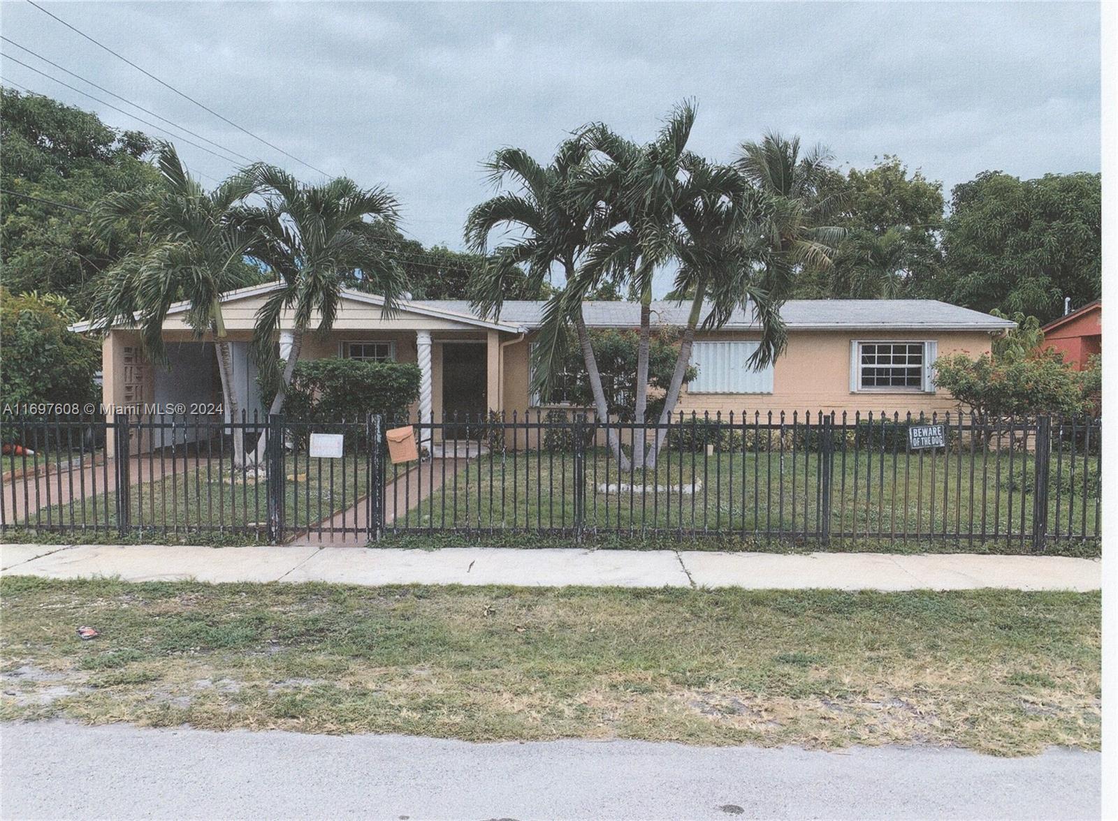 421 NW 184th Ter, Miami Gardens, Florida image 1