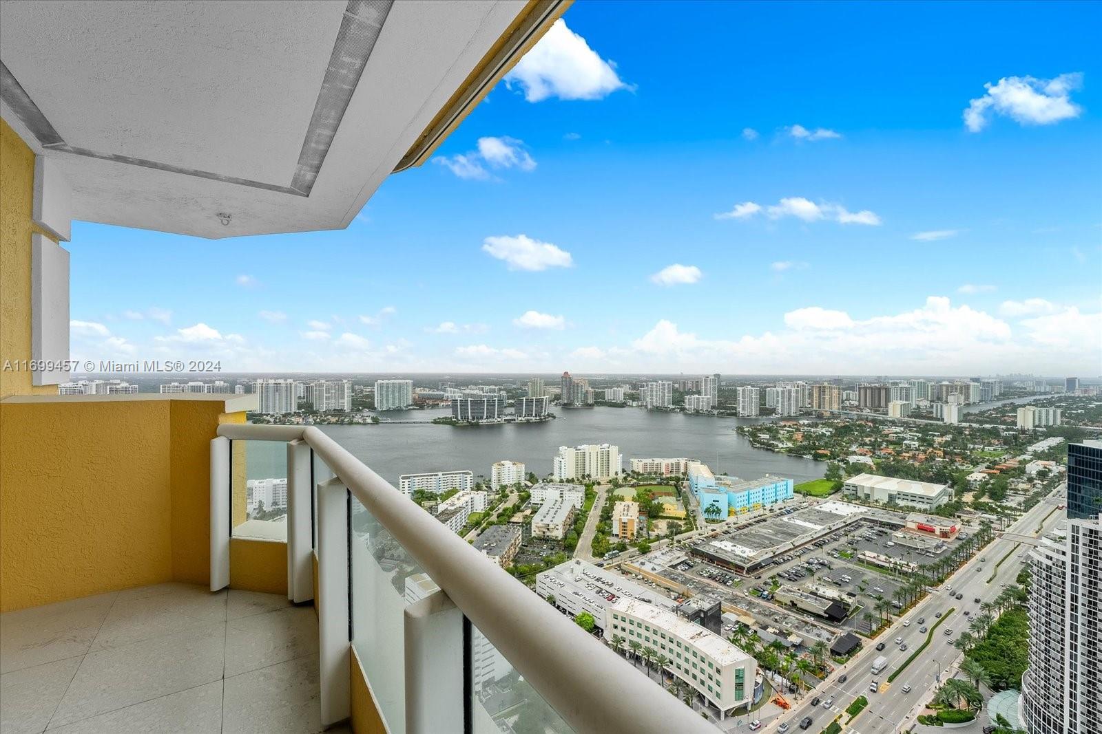 17875 Collins Ave #4401, Sunny Isles Beach, Florida image 27